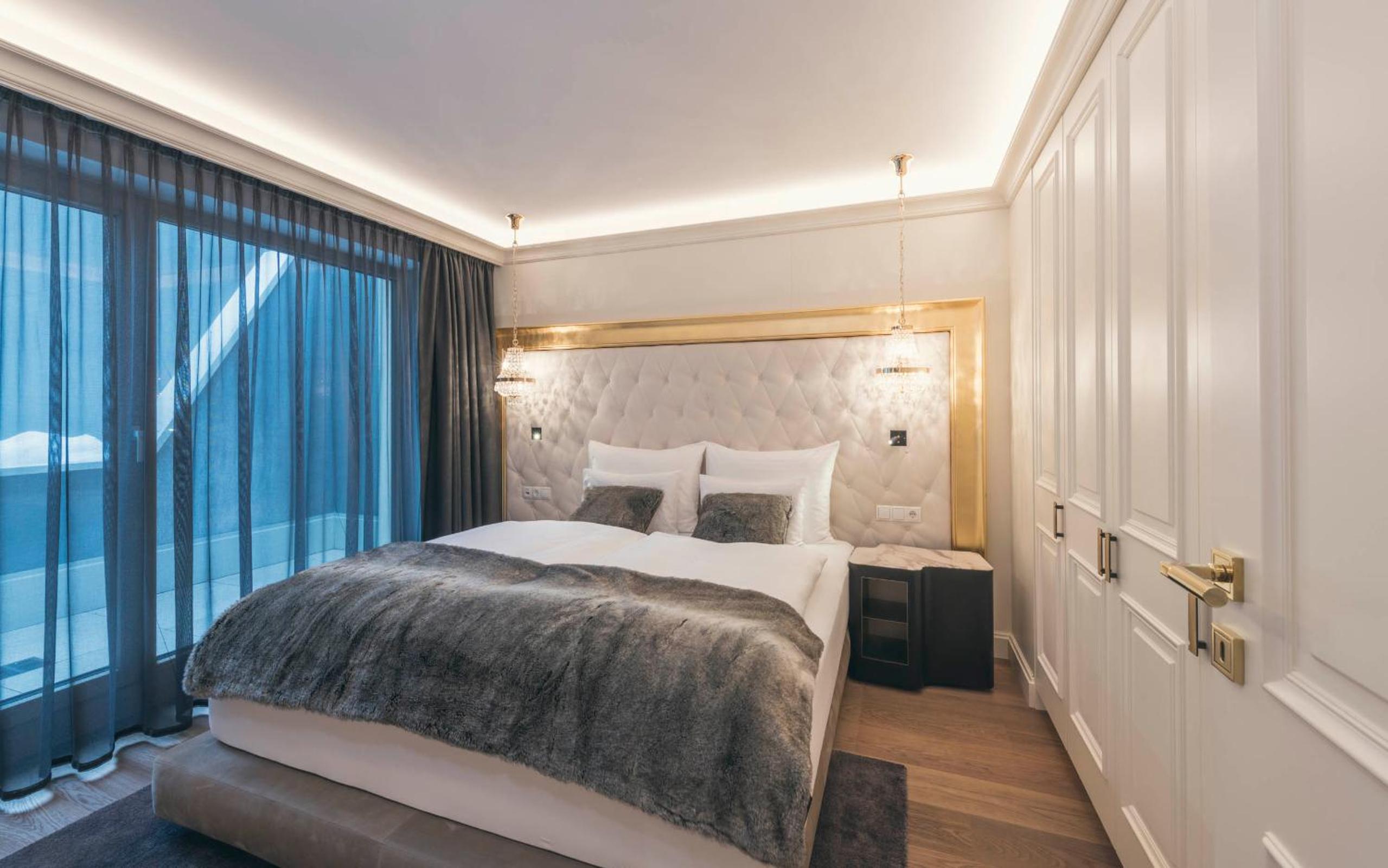 Superior Quadruple Room photo 2