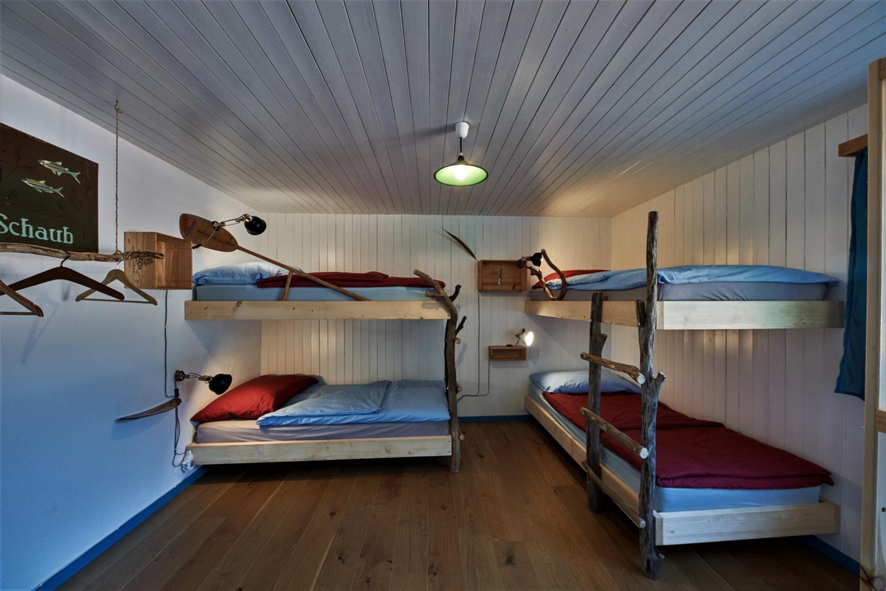 Quadruple Room with Bath photo 1