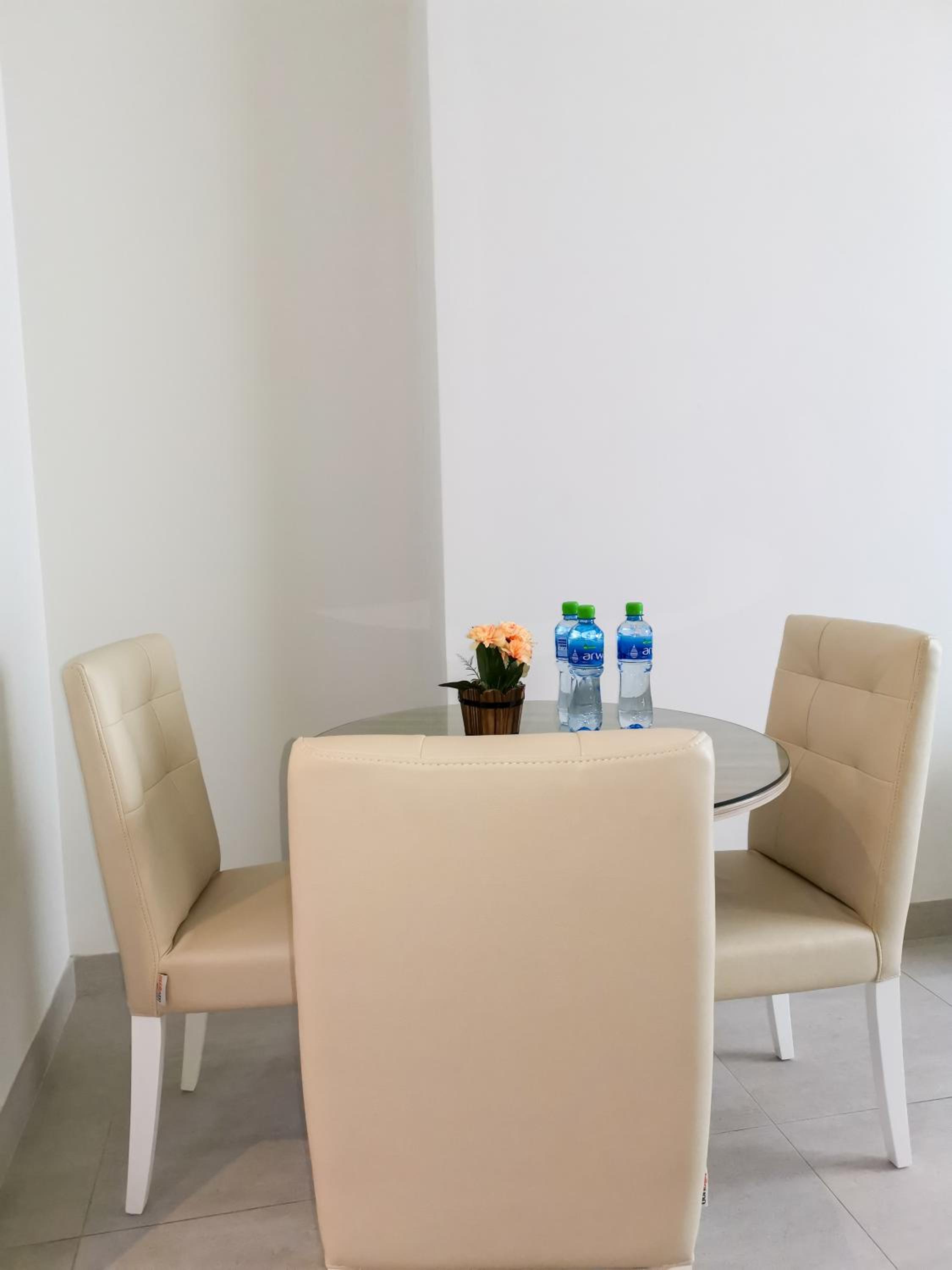 Two-Bedroom Suite - Photo 9
