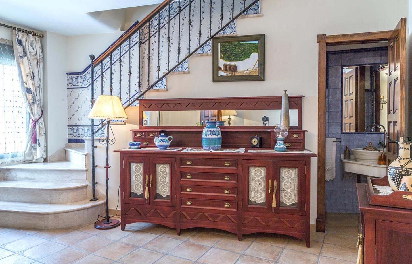 Deluxe Suite - Photo 28