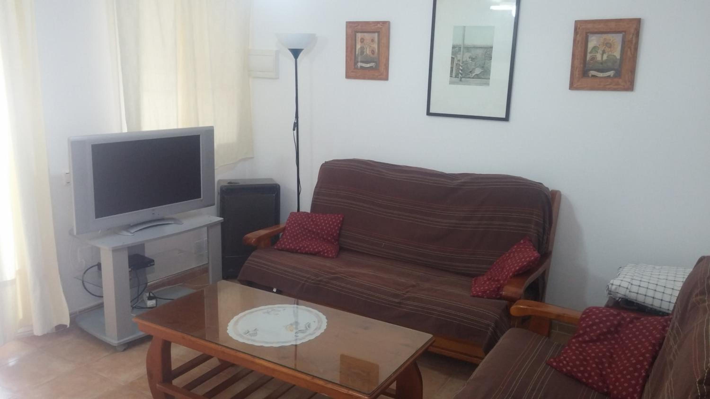 Apartamento con vista a la piscina