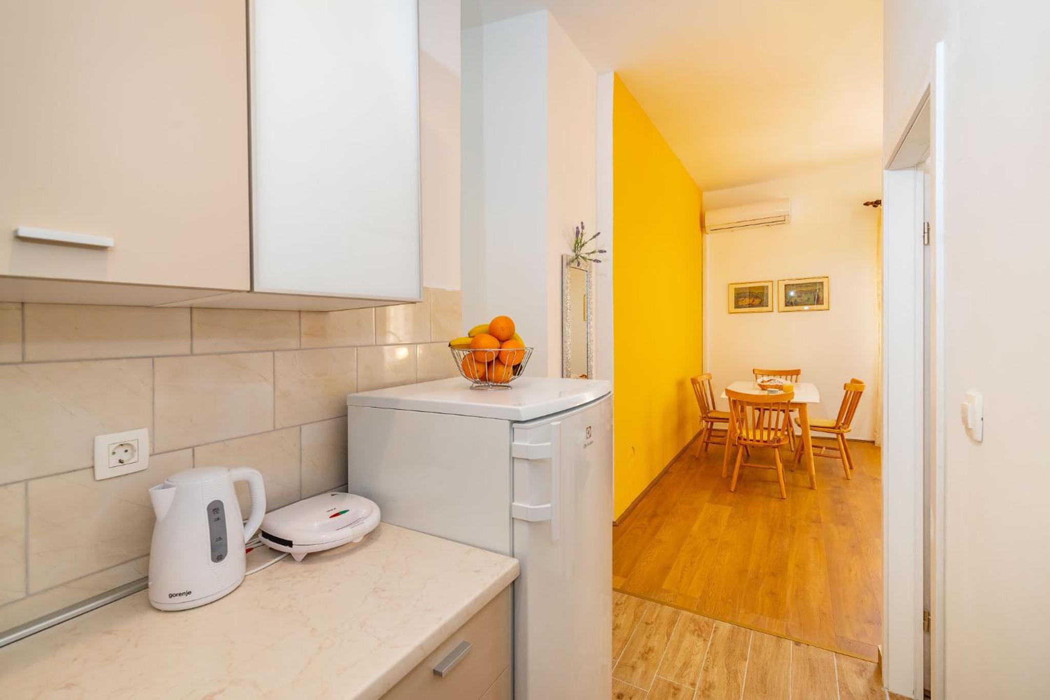 One-Bedroom Apartment - Photo 10