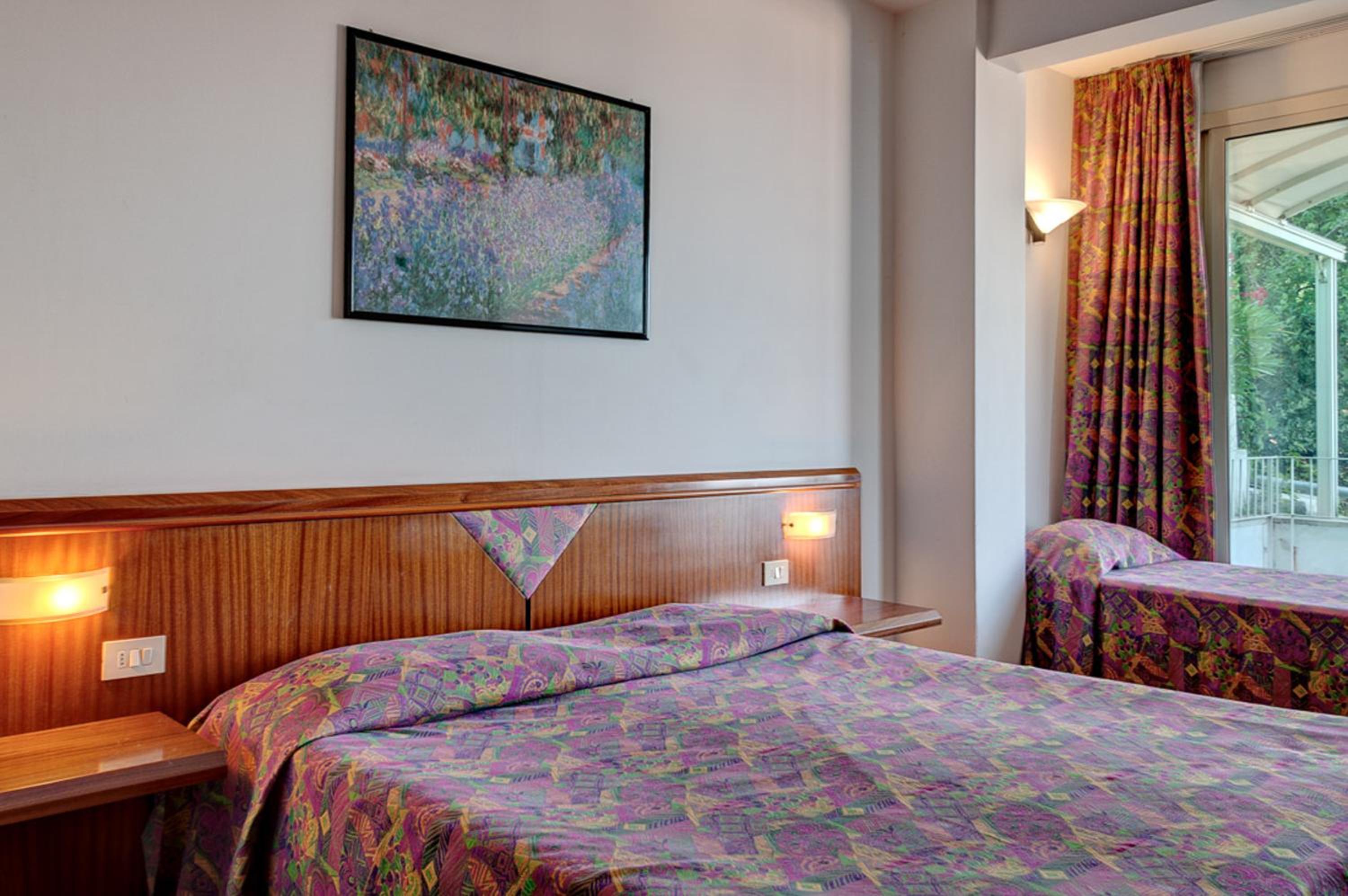 Standard Double or Twin Room with Terrace - Photo 5
