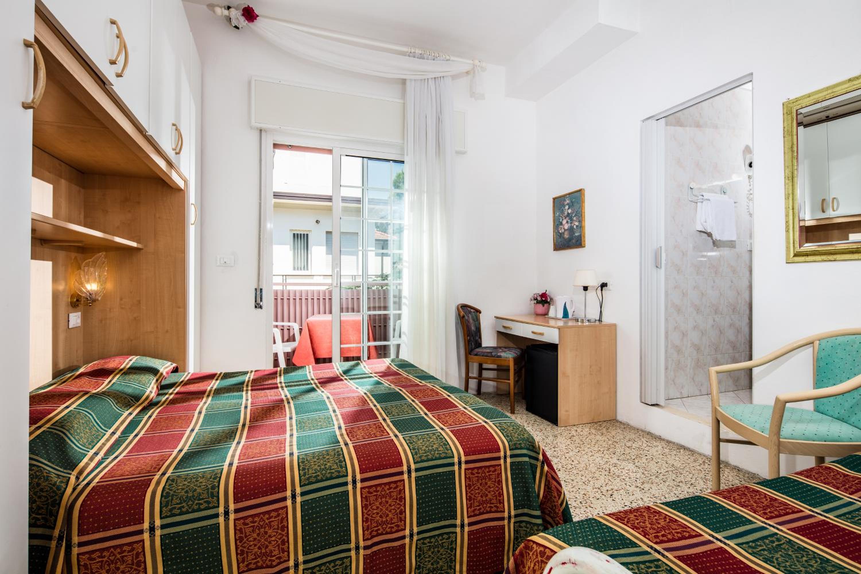 Comfort Double Room with Balcony photo 2