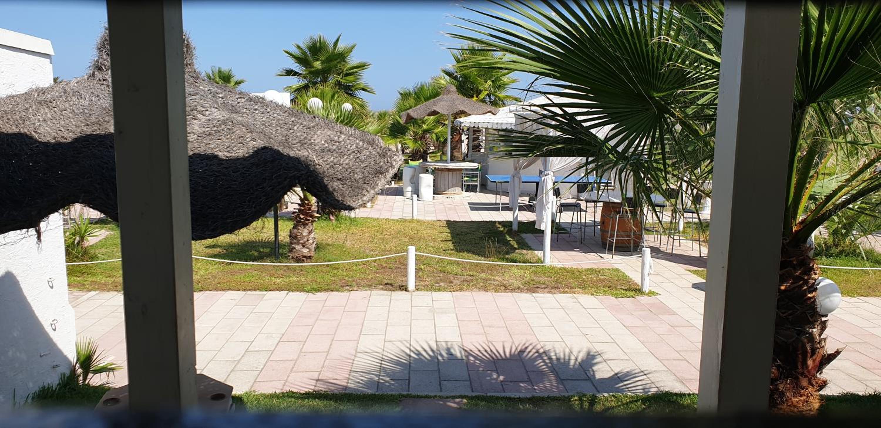 Double Room with Sea View - Photo 20