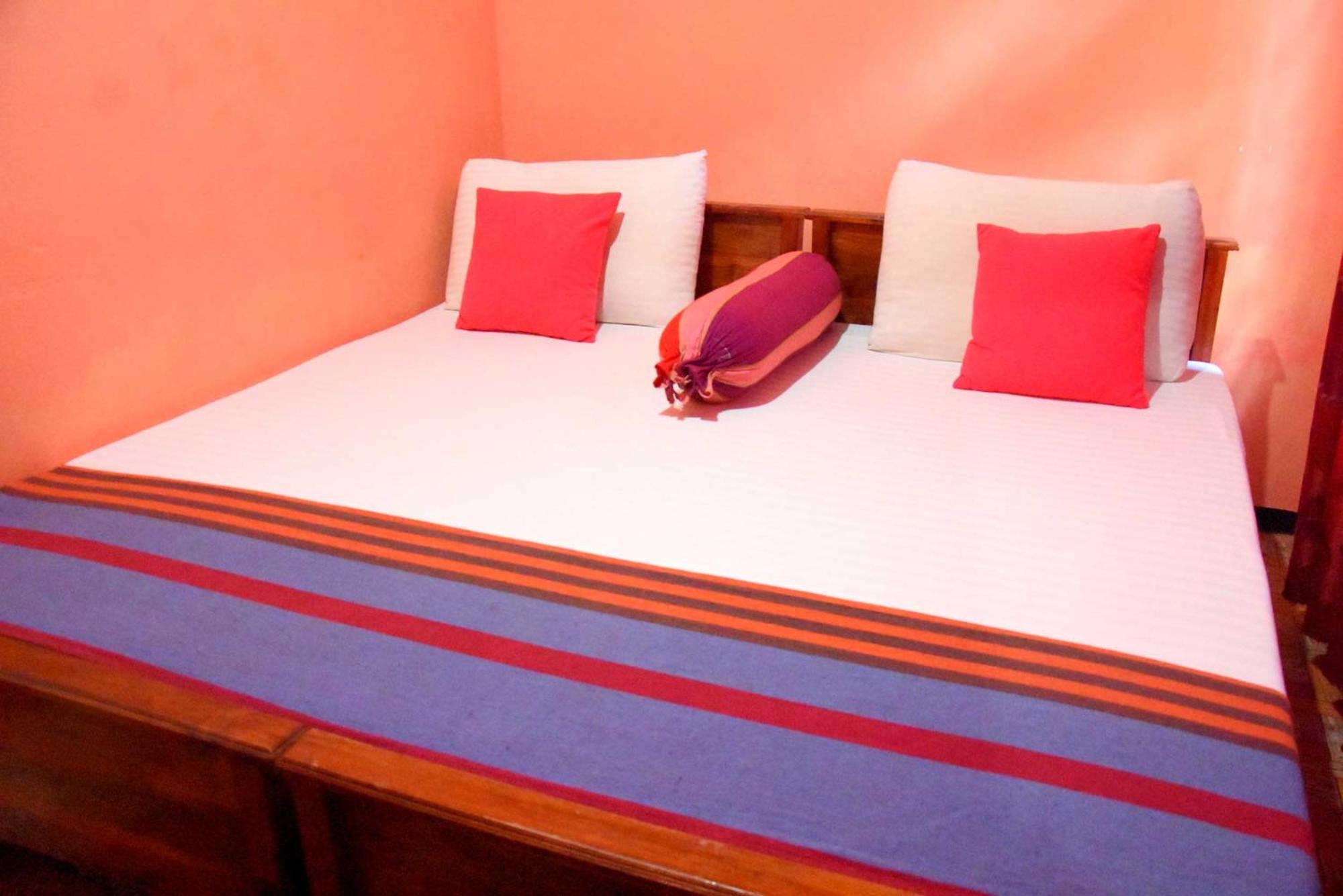 Double or Twin Room with Shared Bathroom
