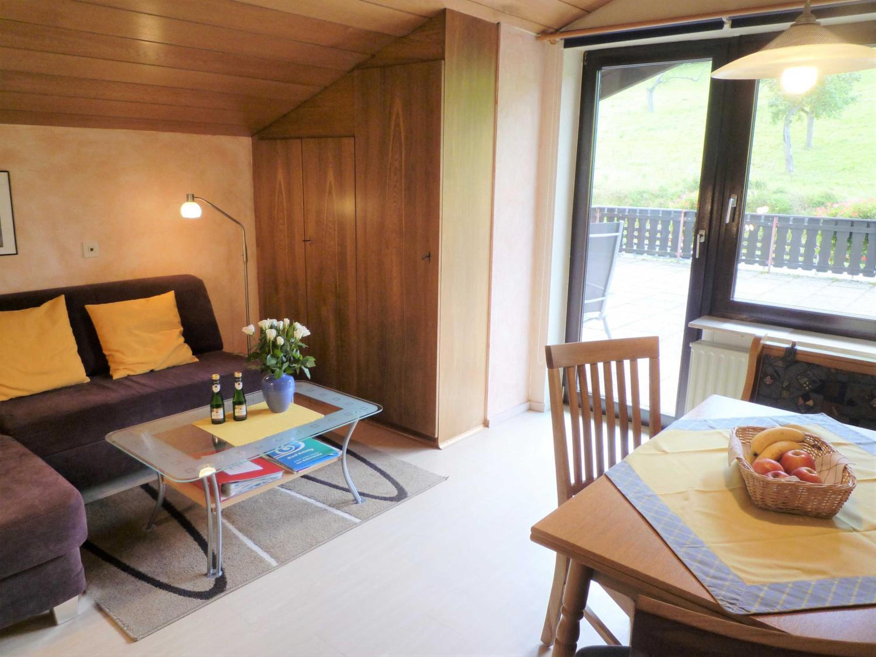 One-Bedroom Apartment with Balcony photo 1
