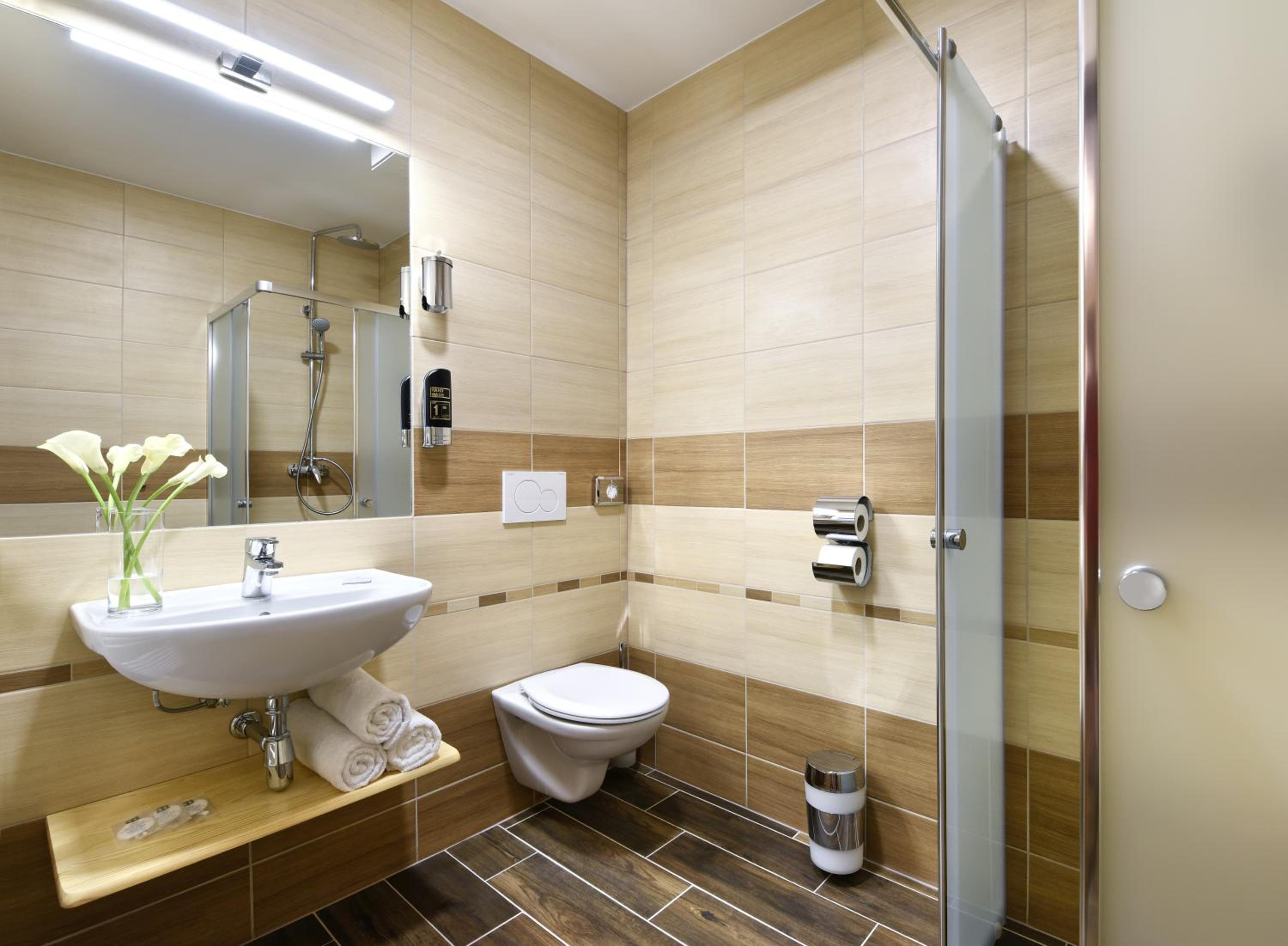 Standard Triple Room - Photo 4