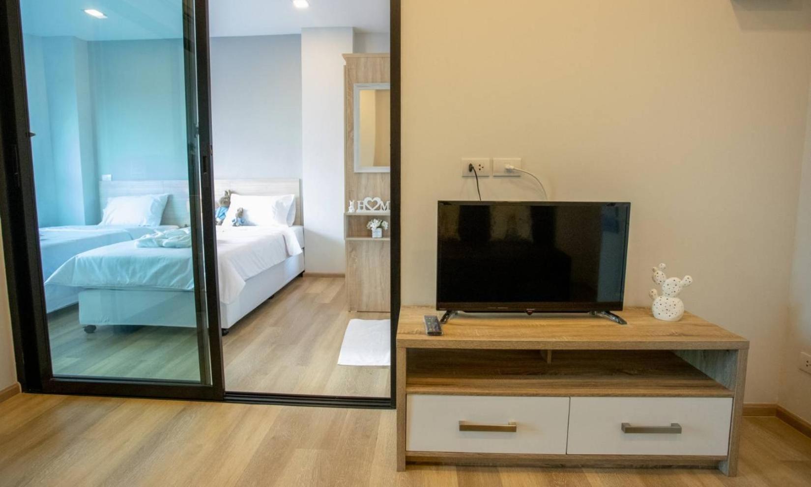 Standard Twin Room - Photo 3