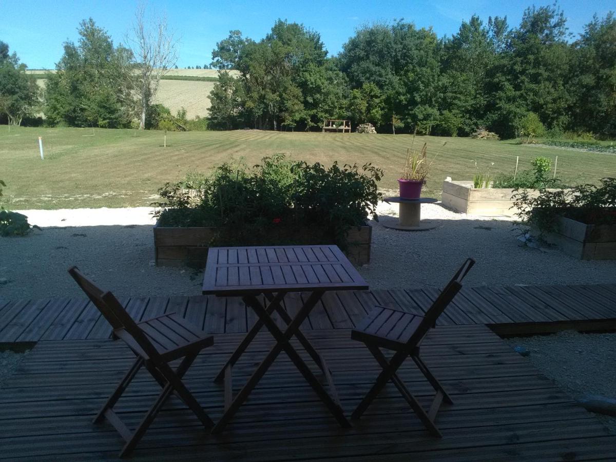 Family Room with Garden View photo 2