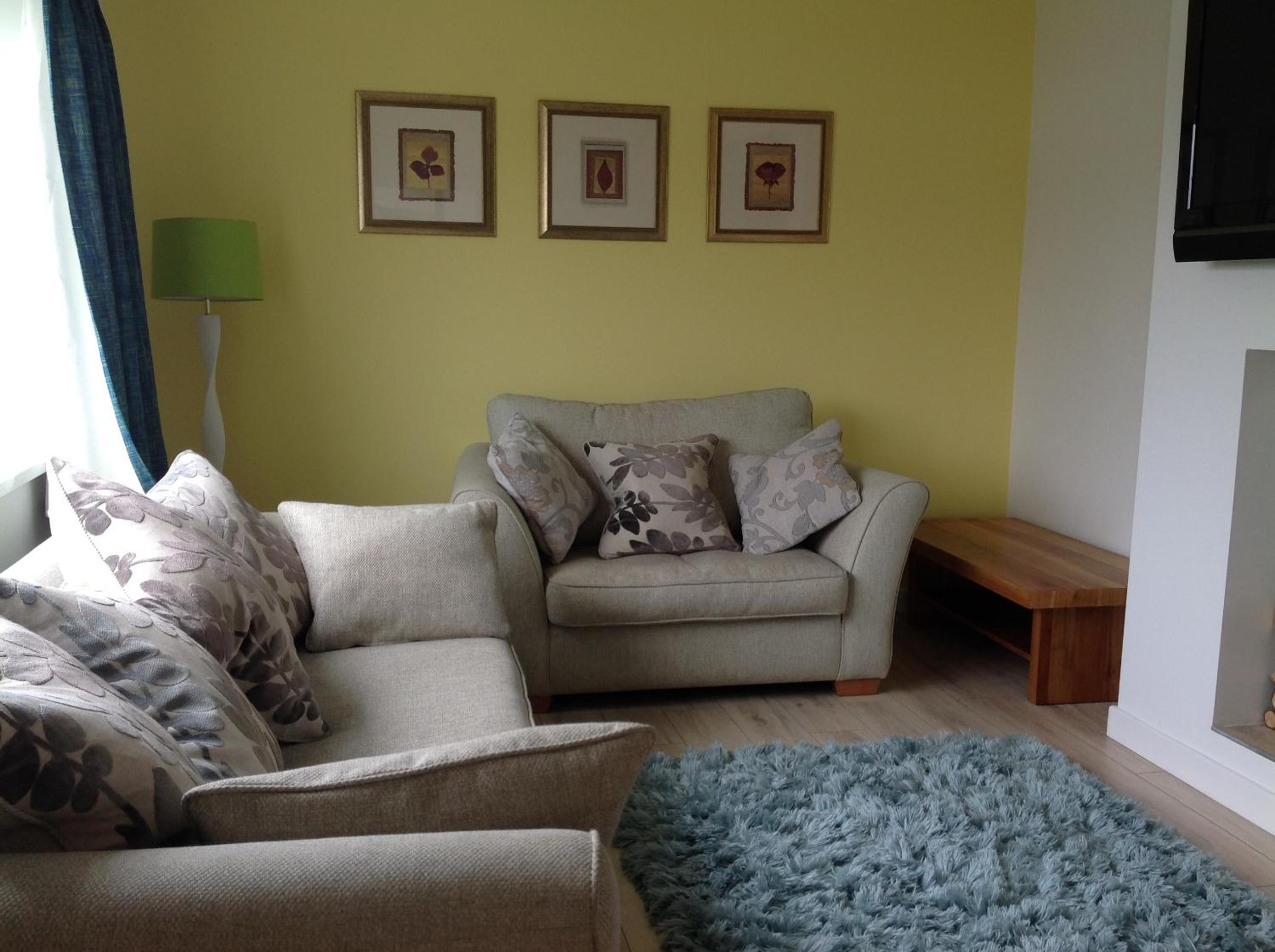 Three-Bedroom House photo 1