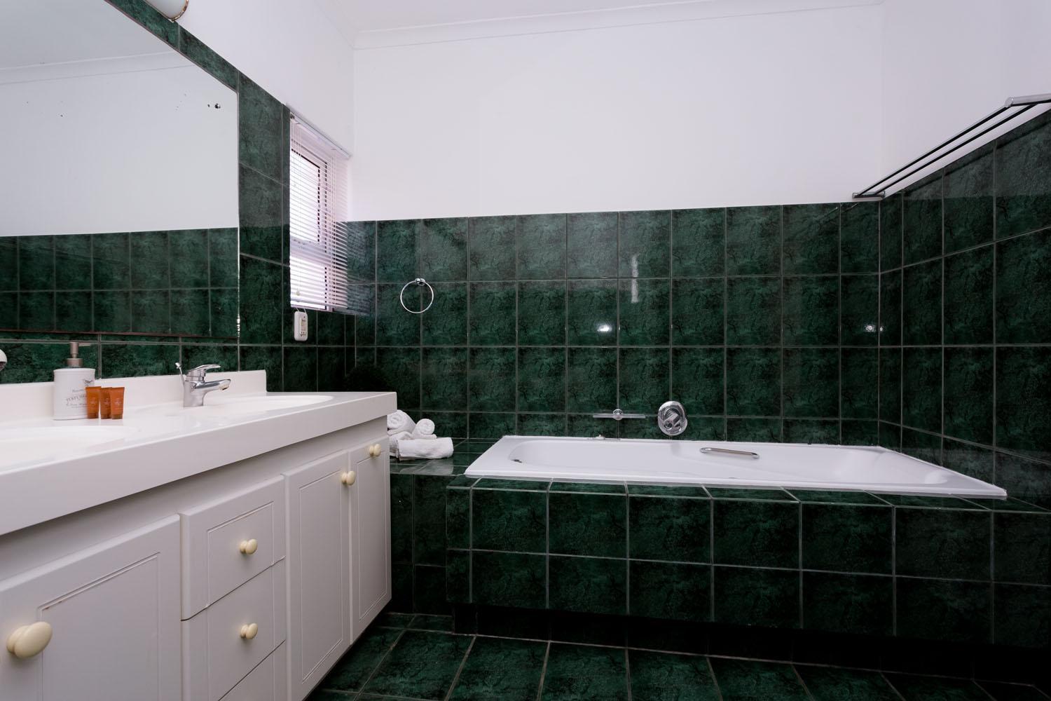 Deluxe Double Room with Sea View photo 2