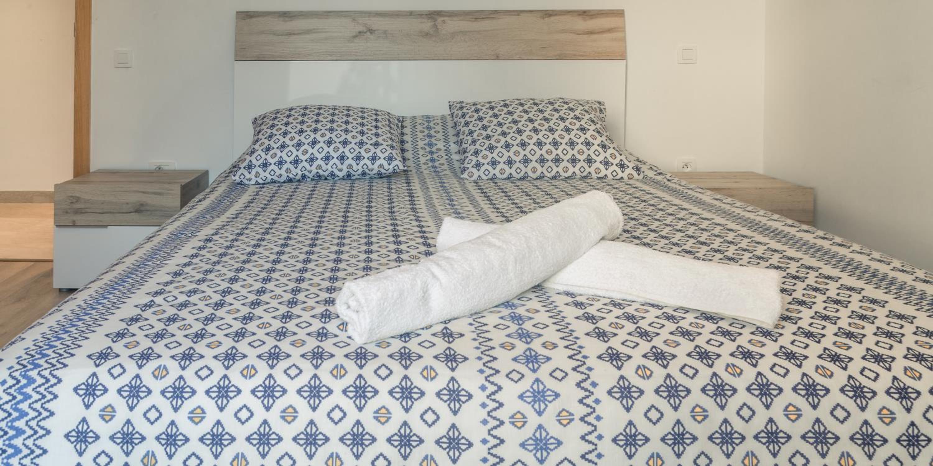 Two-Bedroom Apartment - Photo 17