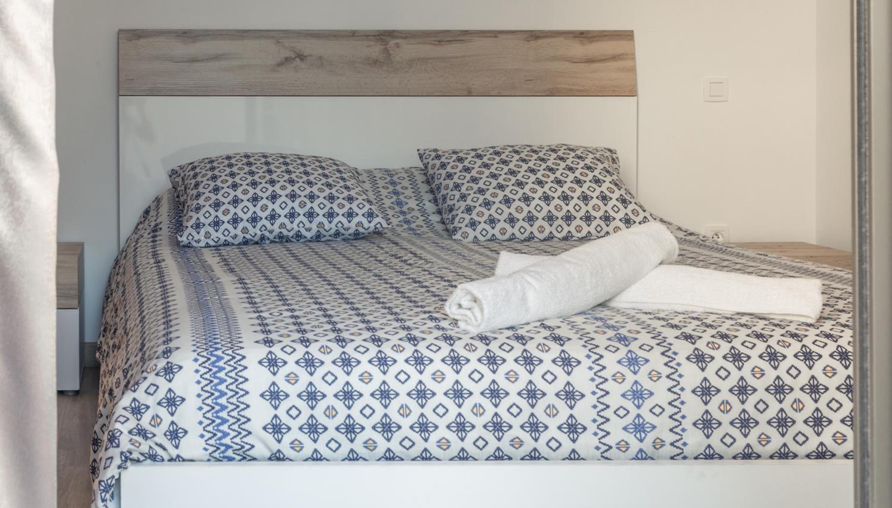 Two-Bedroom Apartment - Photo 16