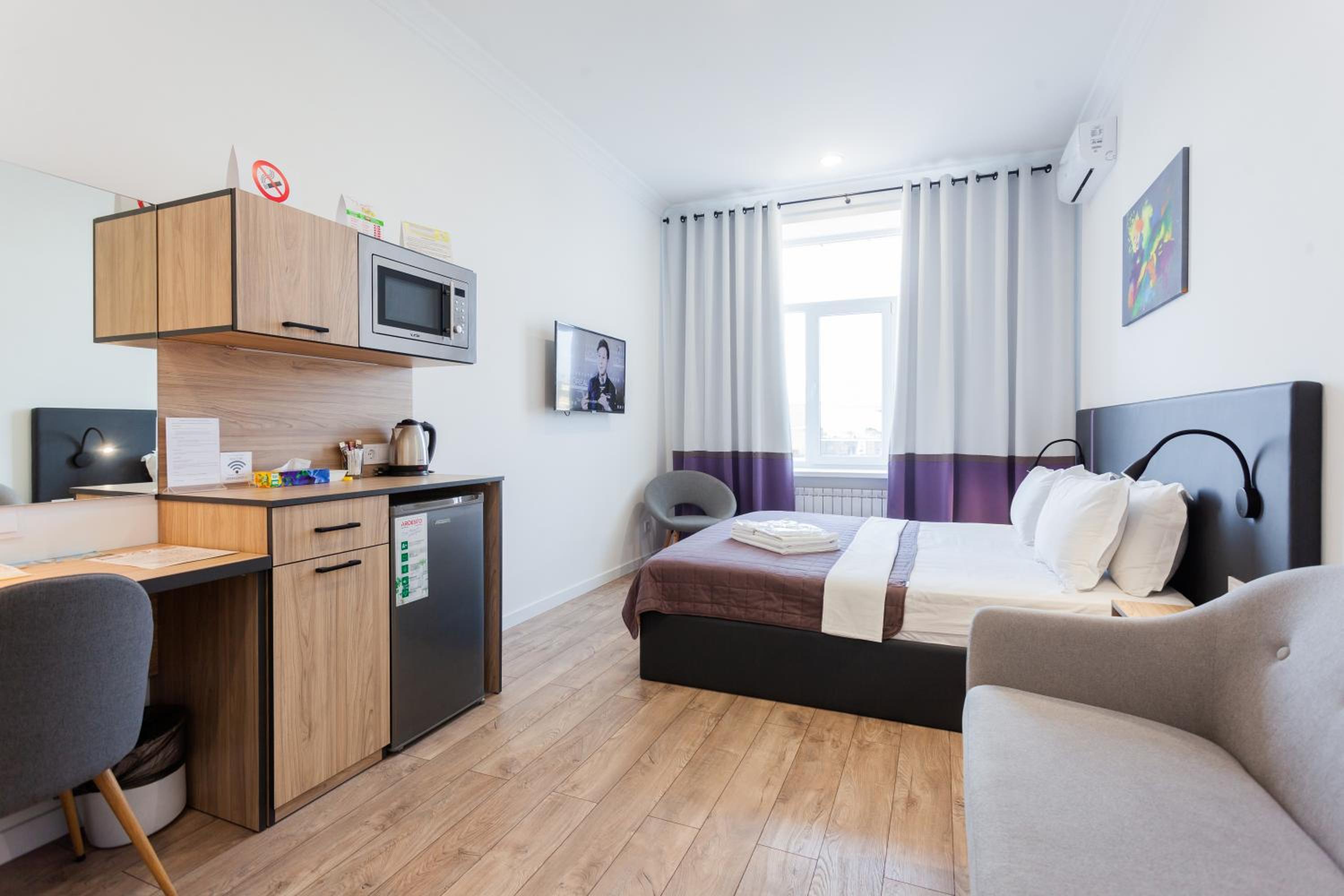 Street View Studio with shower on Khreschatyk 23 photo 3