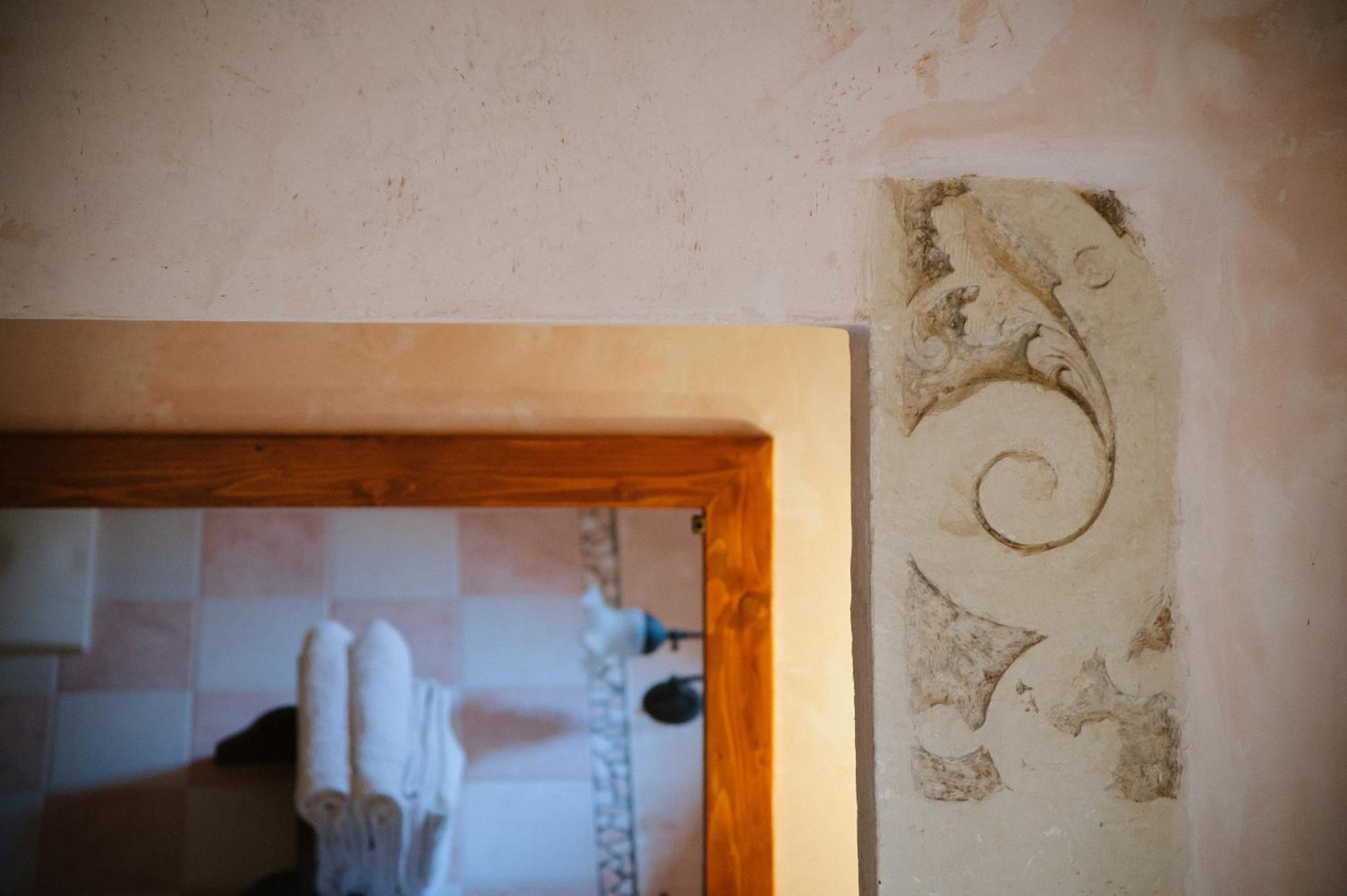 Junior Suite (3 Adults) - Photo 2