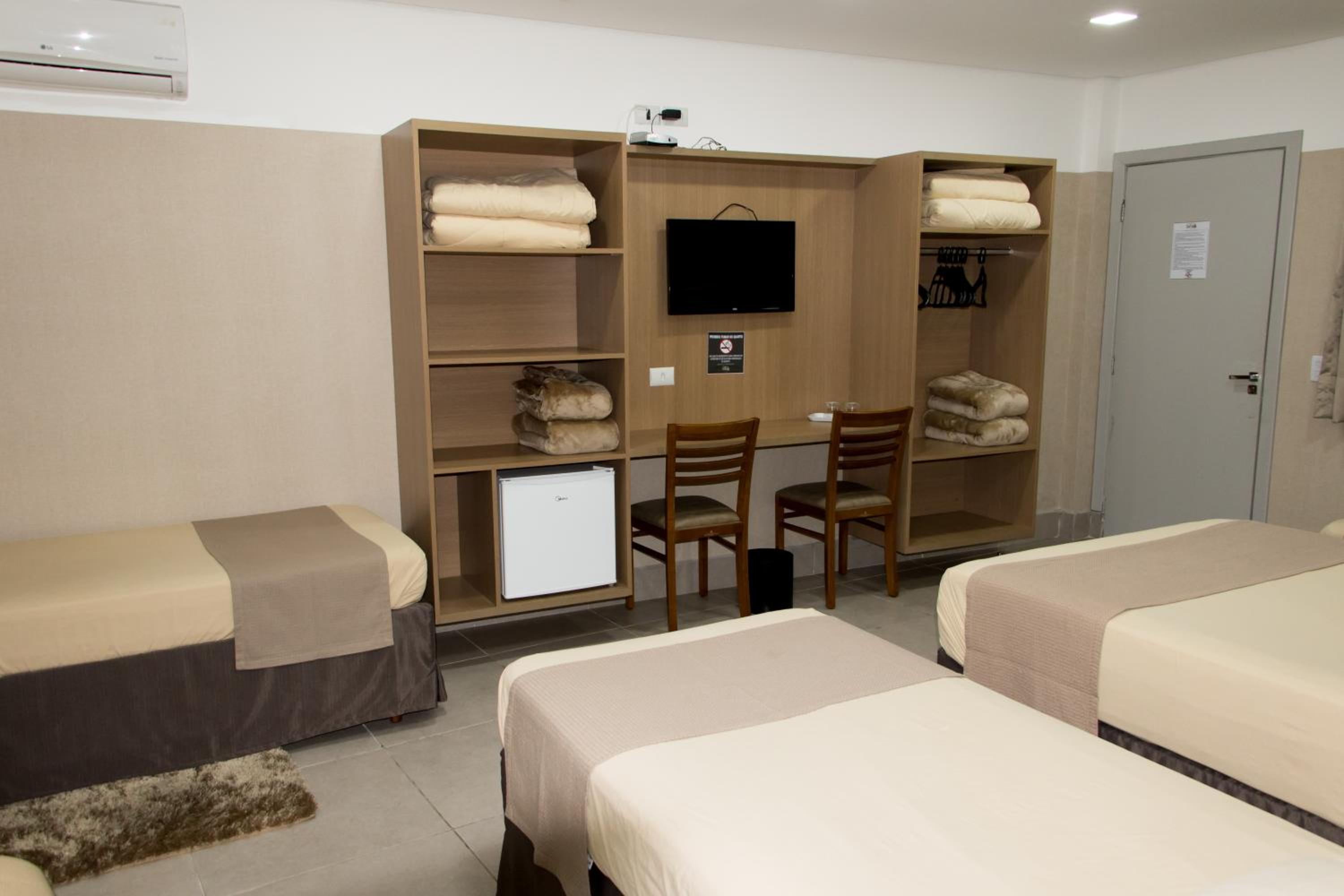 Family Suite - Photo 1