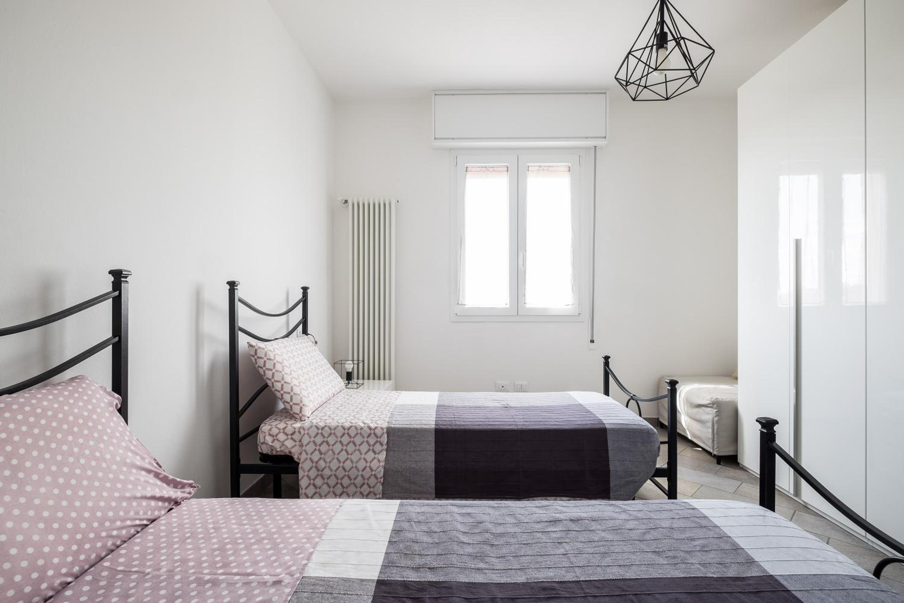 Apartment - Photo 12