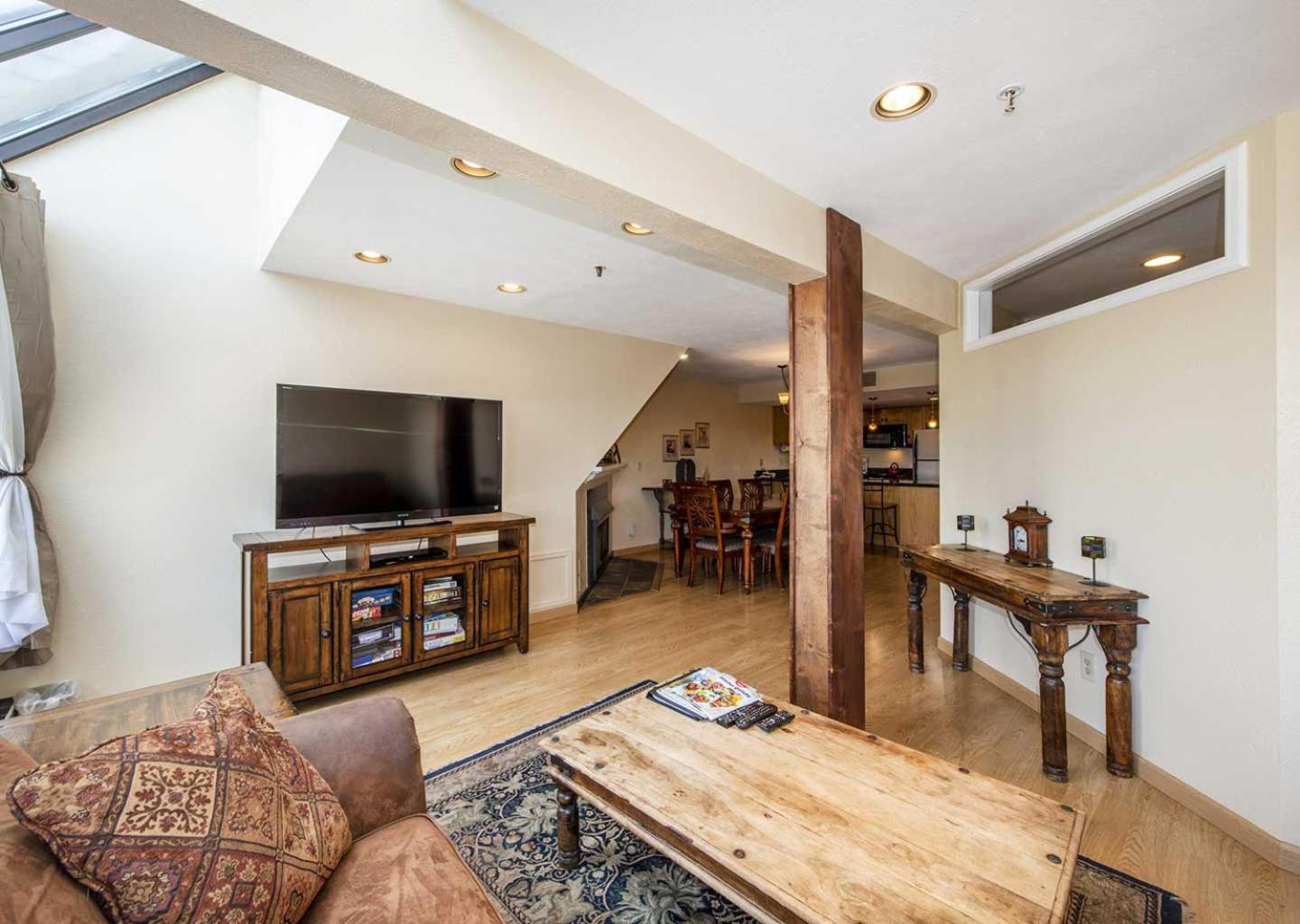 4 Bedroom Condominium  #254 - Photo 5