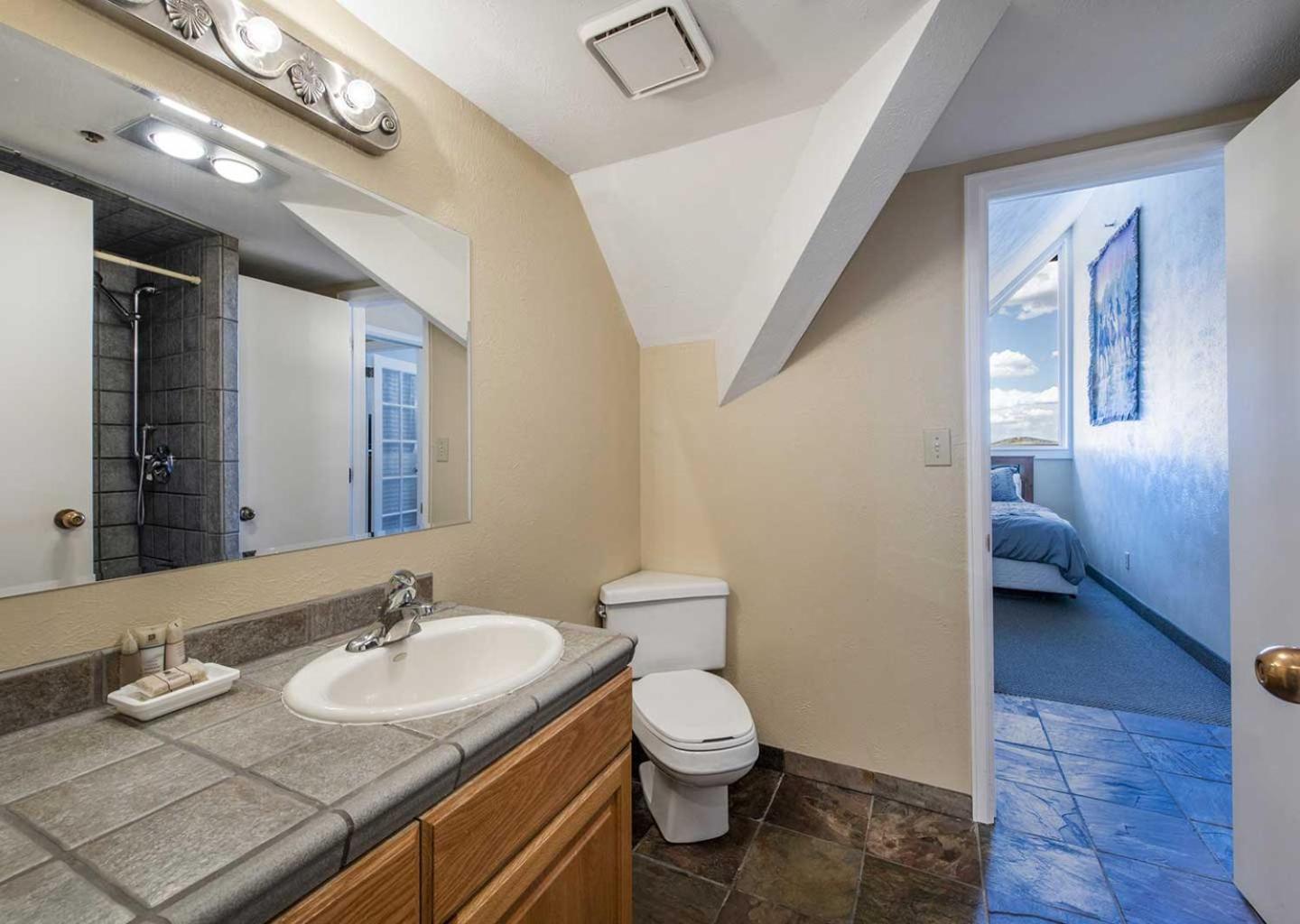 4 Bedroom Condominium  #254 - Photo 23
