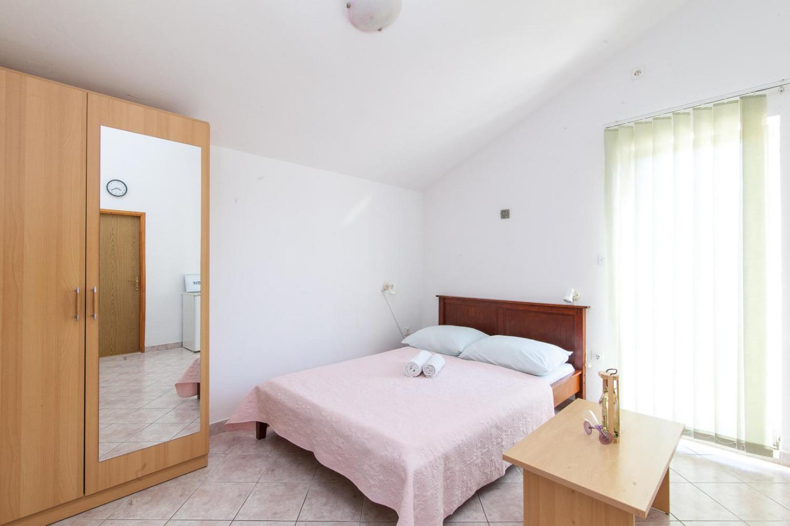Studio Apartment photo 3