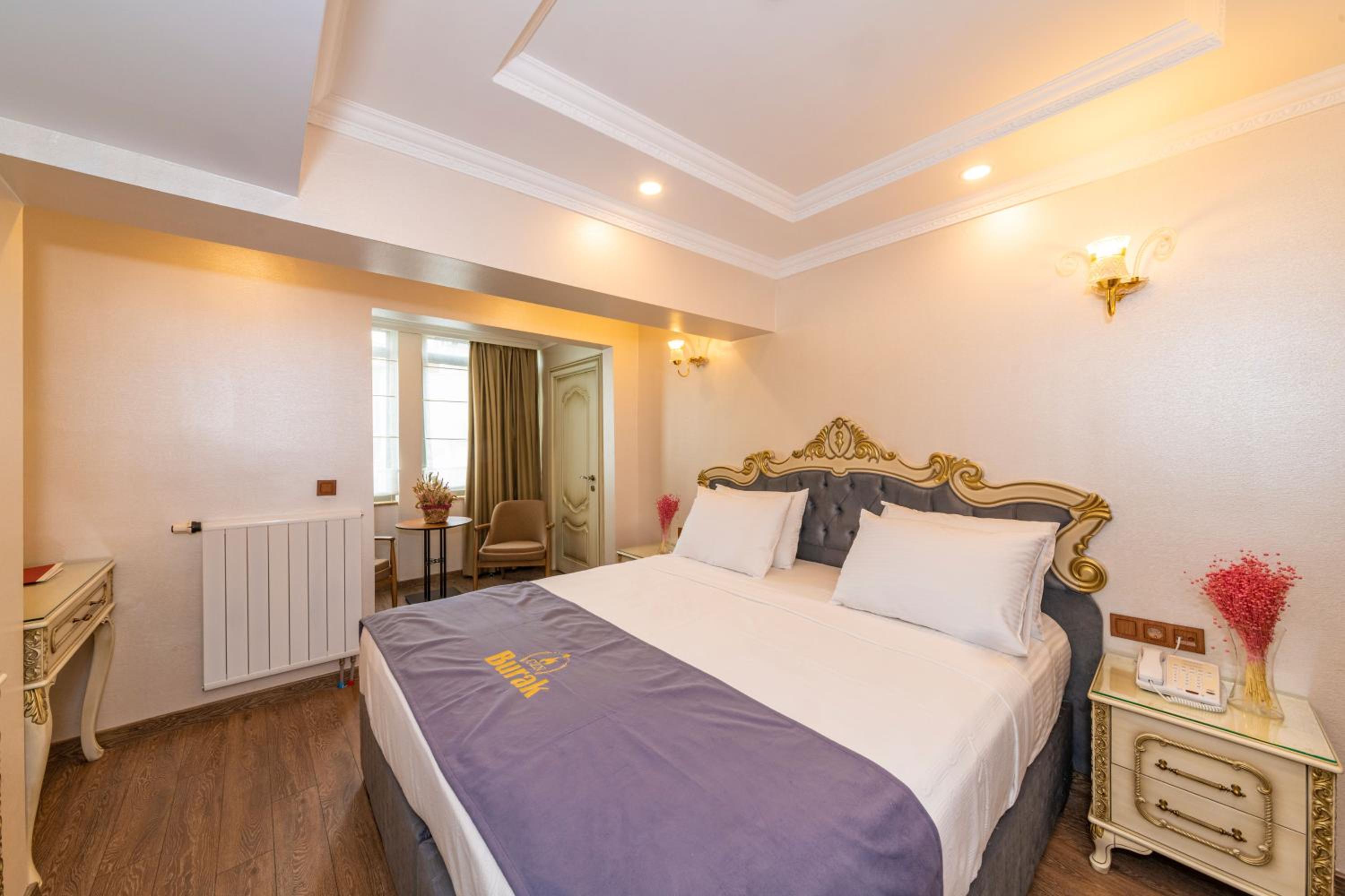 Standard Double or Twin Room photo 2