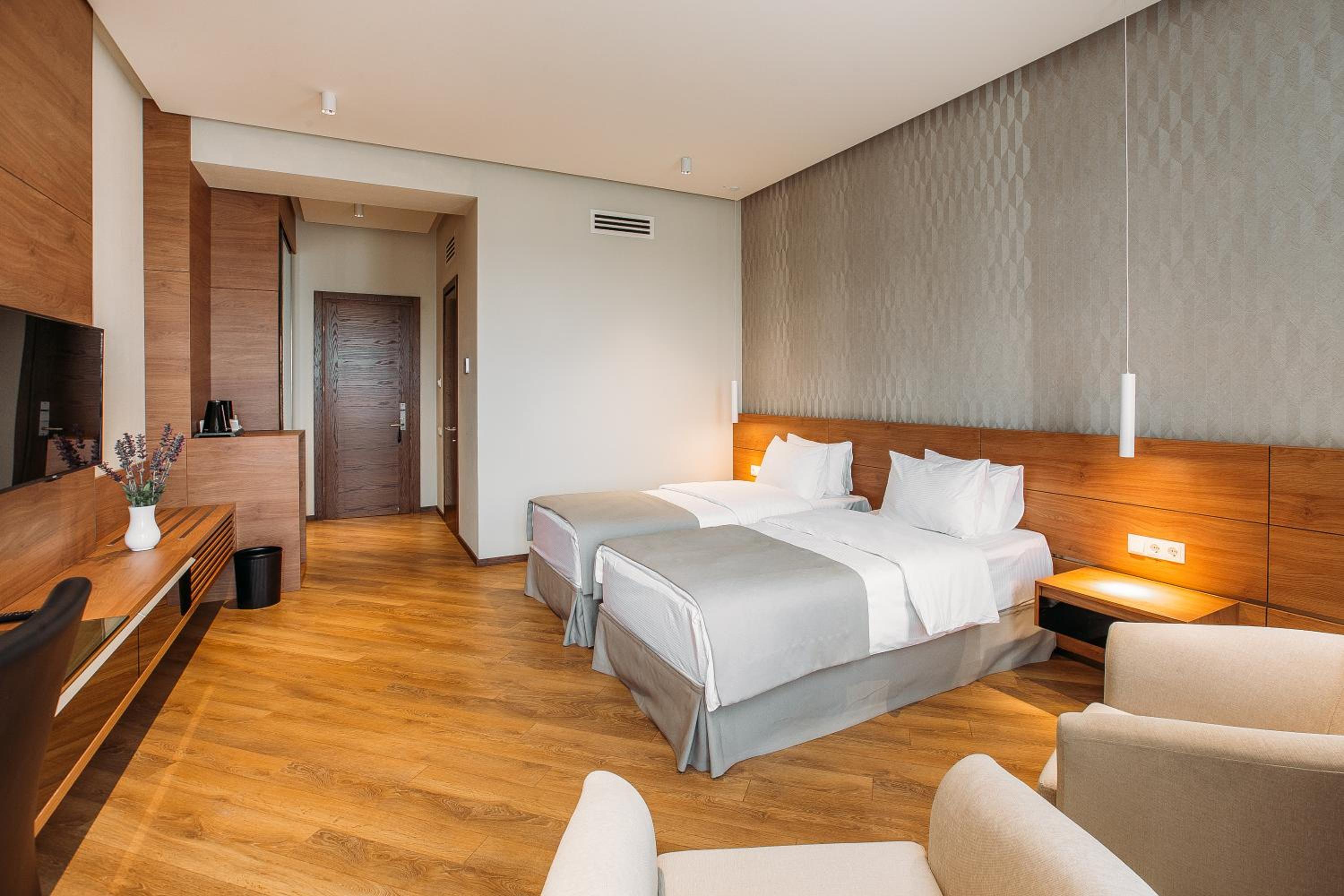 Superior Twin Room - Photo 3