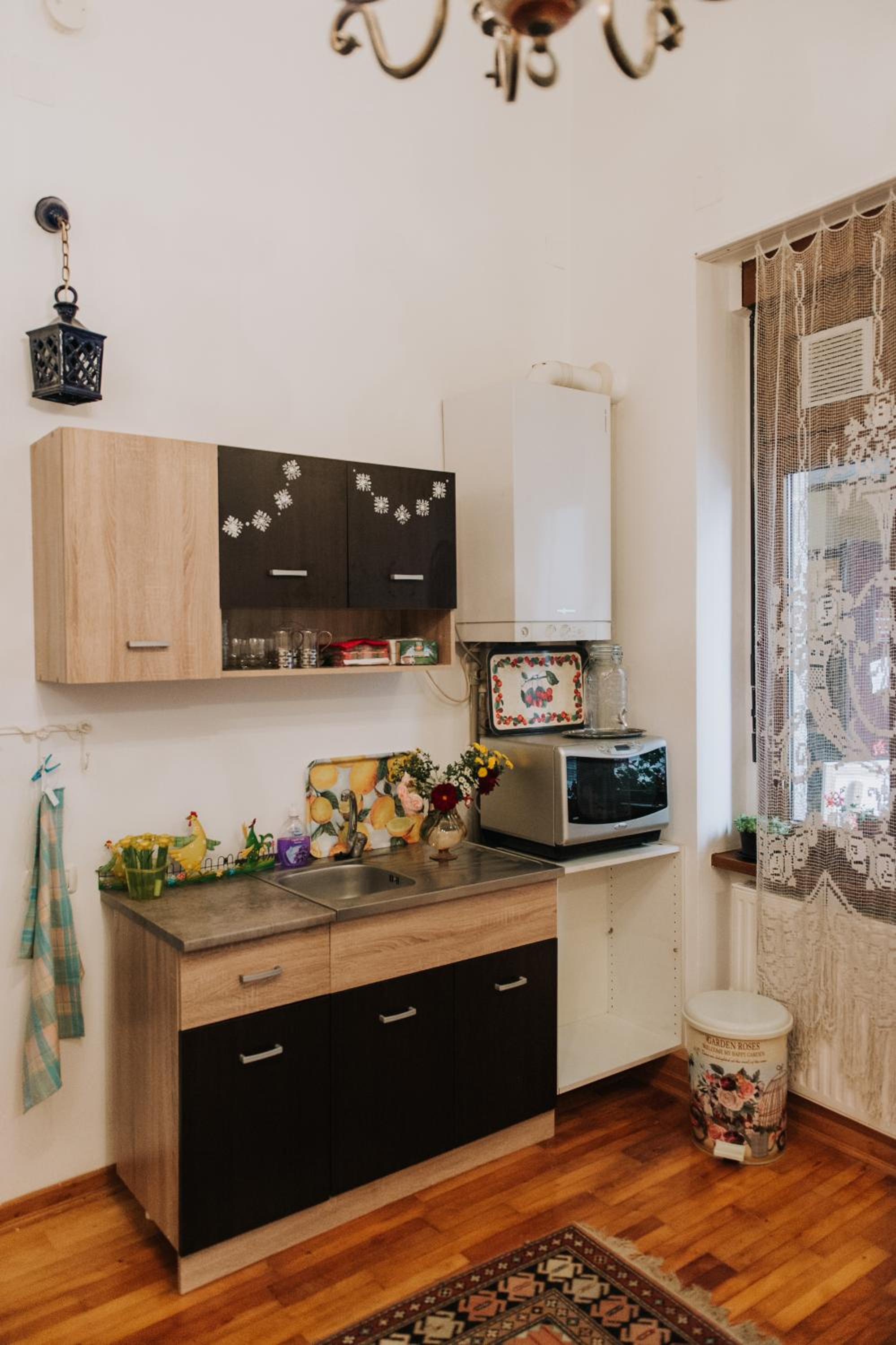 Two-Bedroom Apartment - Photo 15