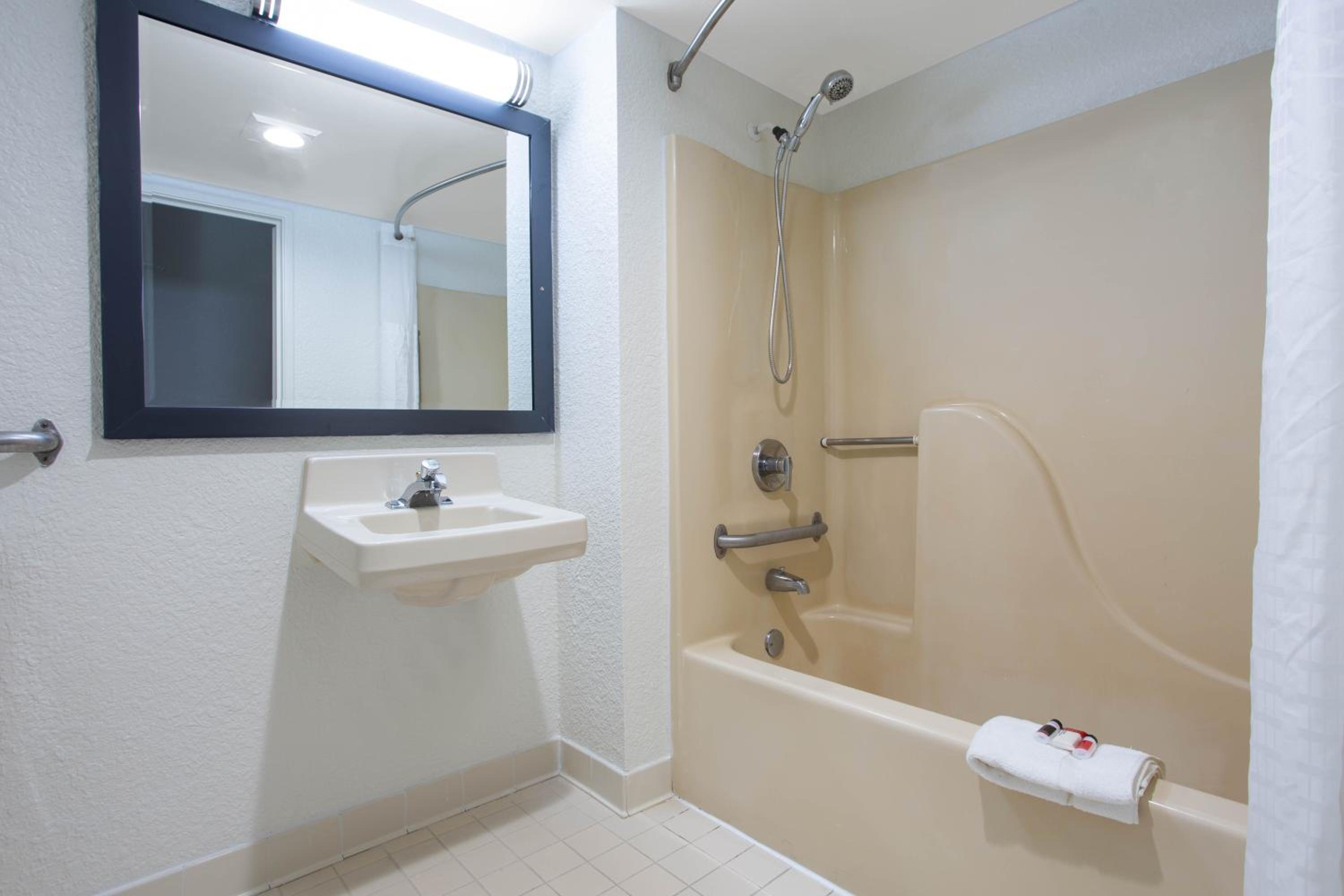 Days Inn by Wyndham Absecon Atlantic City Area, Photo 4