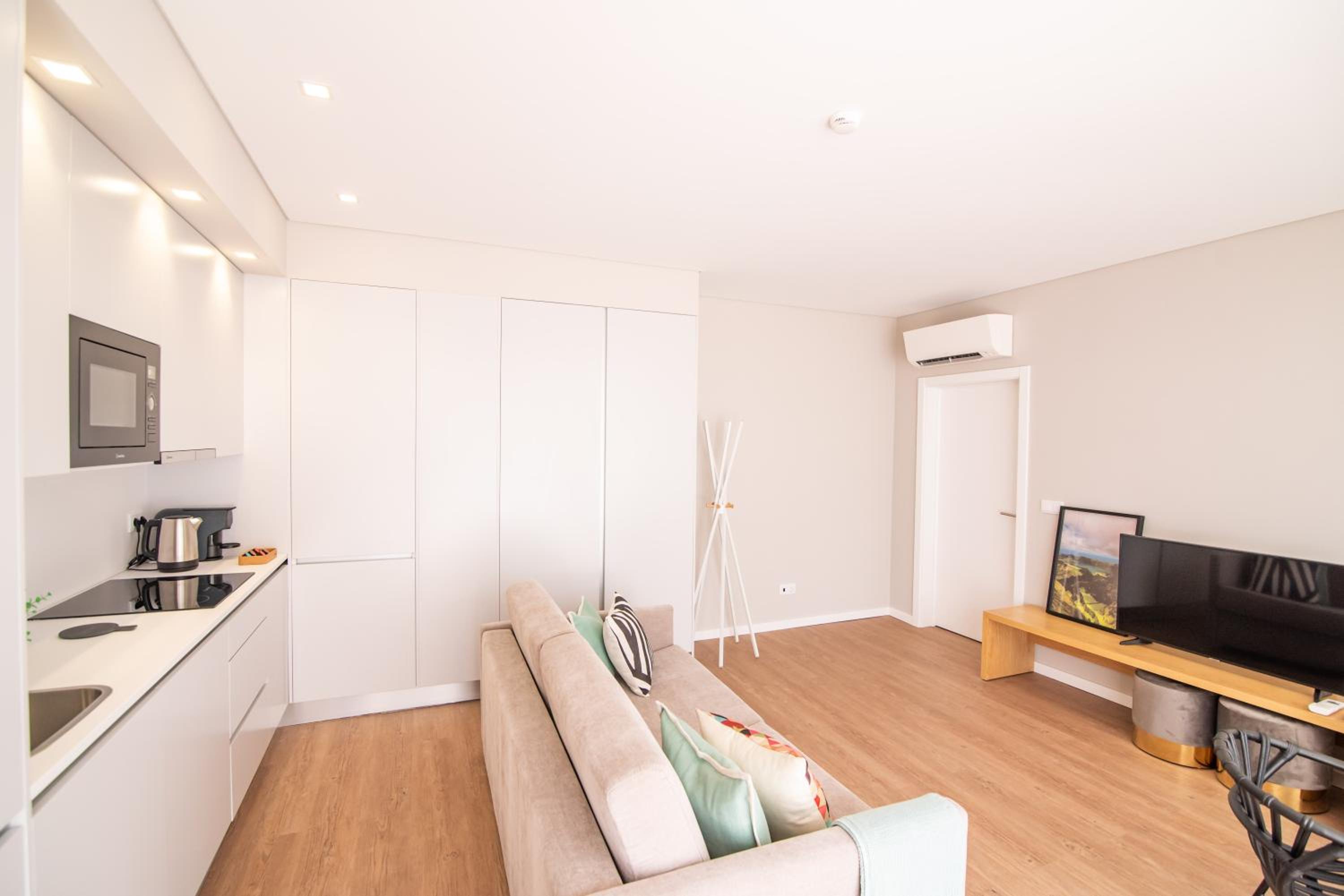 Deluxe Apartment - Photo 1