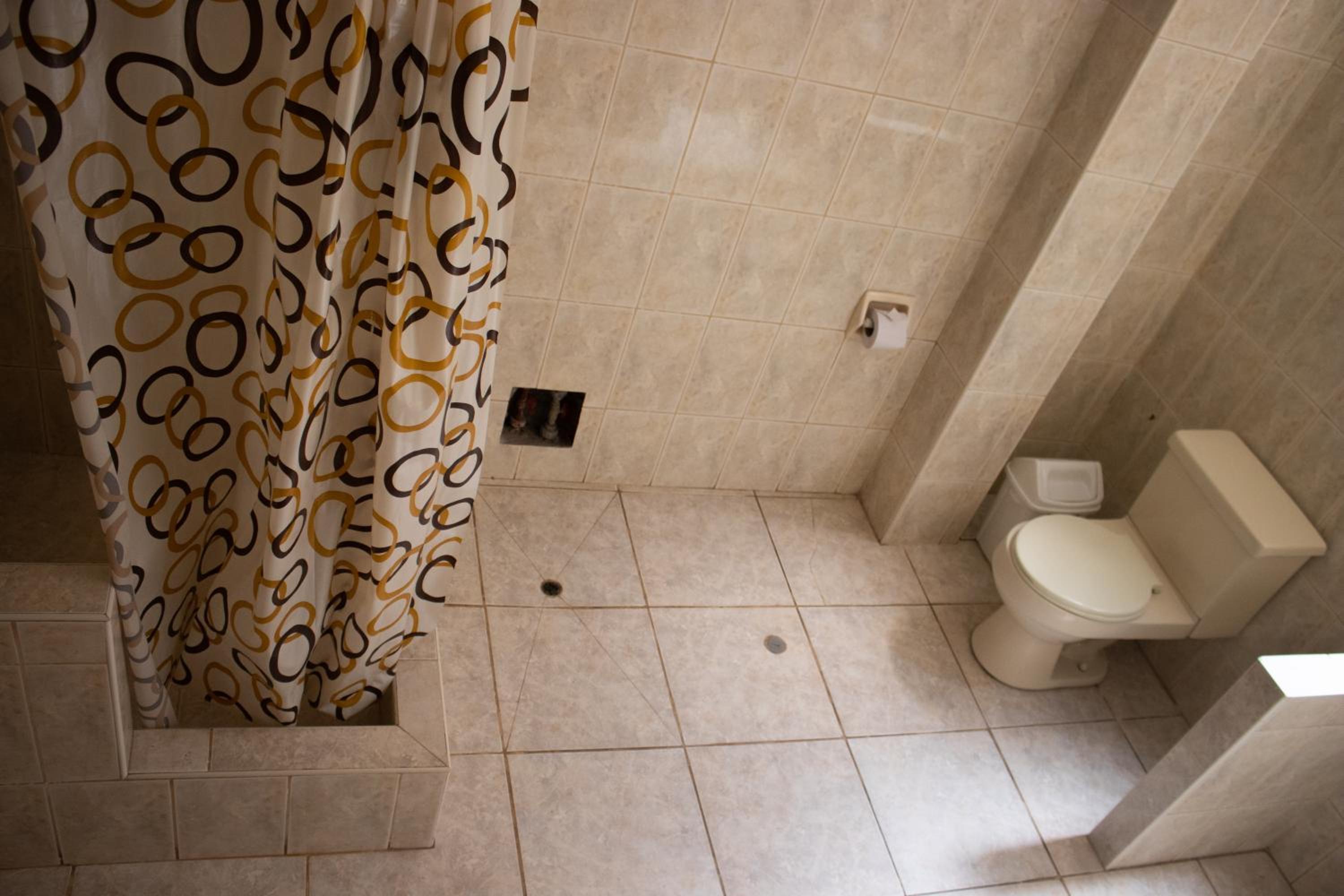 Quadruple Room with Private Bathroom
