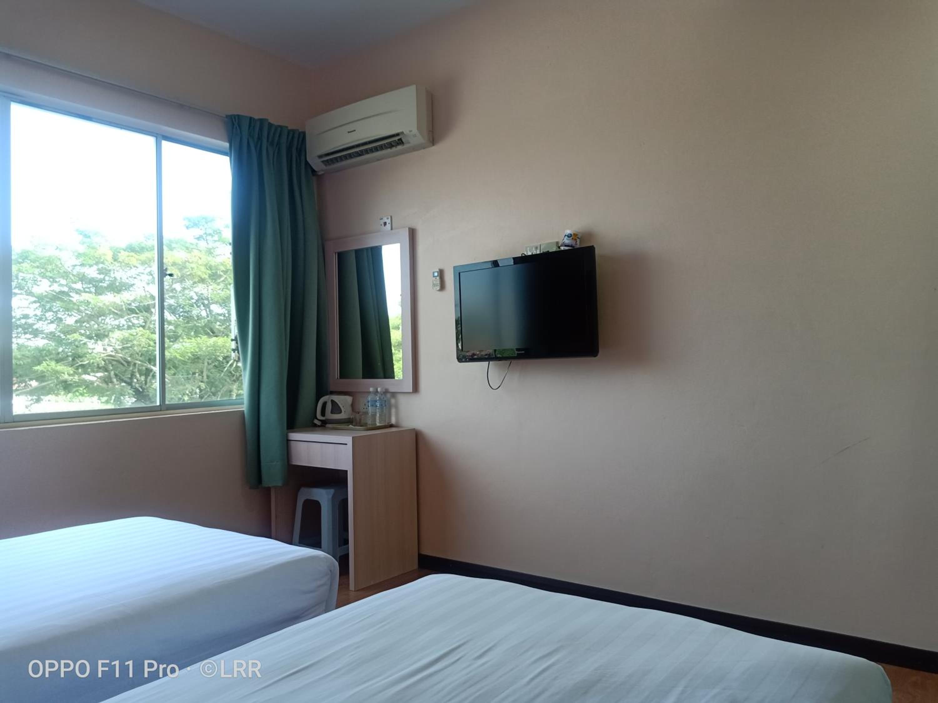Superior Twin Room photo 2