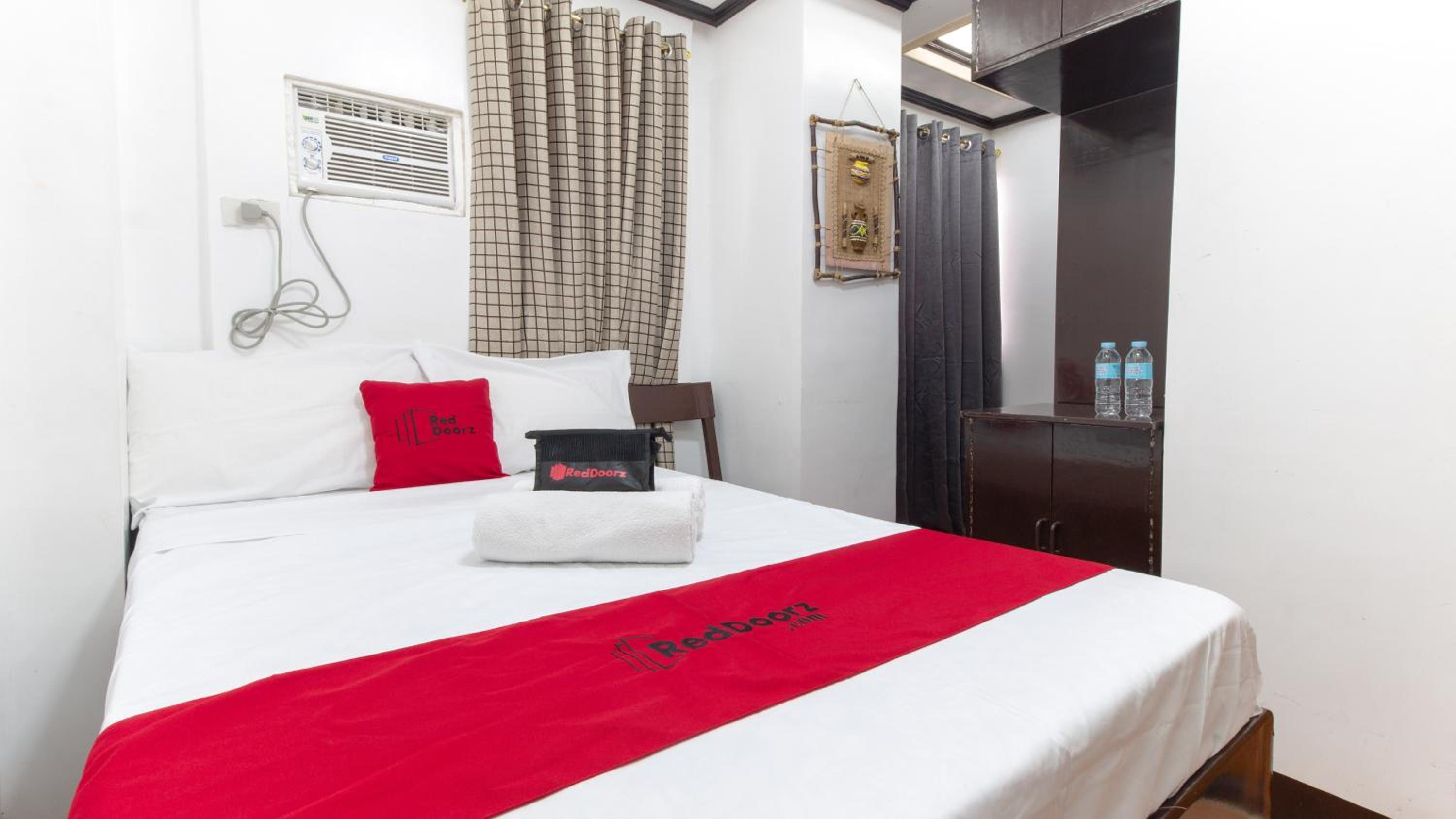Standard Double Room - Photo 1