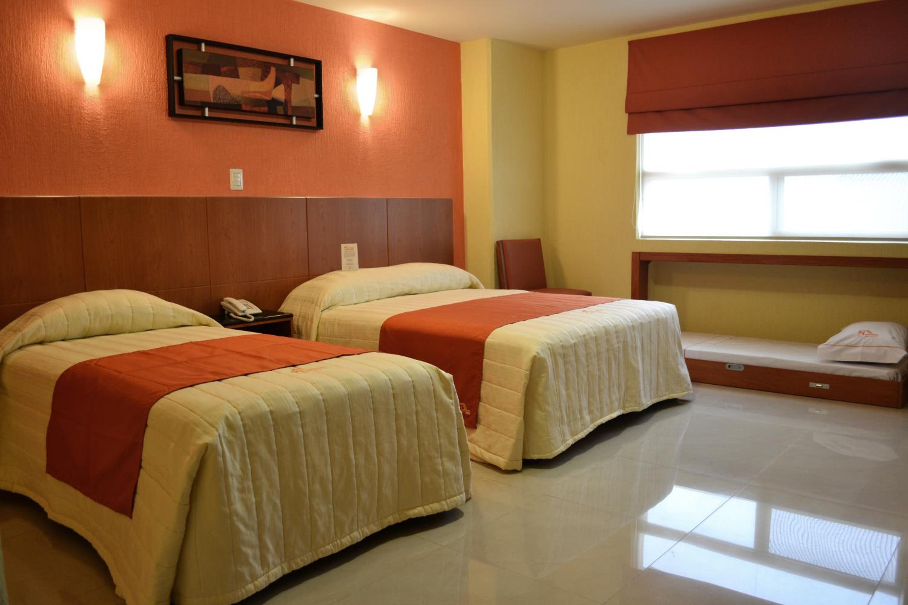 Double Room with Extra Bed photo 1