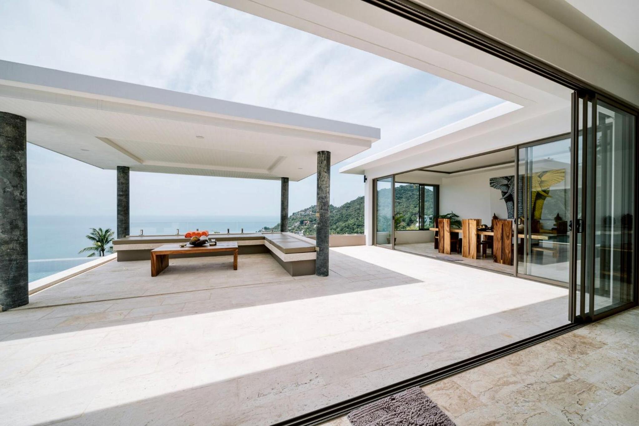 Villa with Sea View photo 2