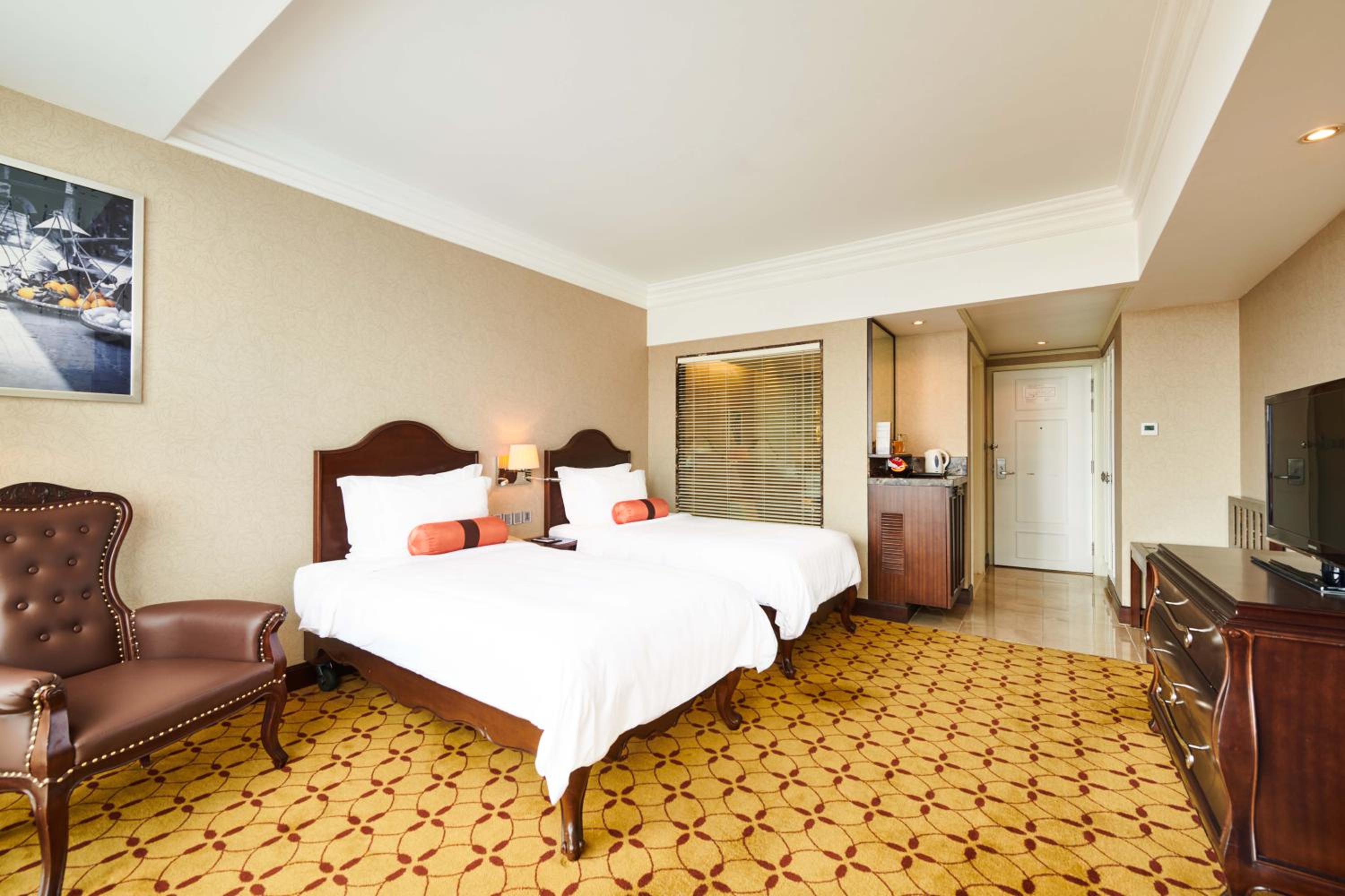 Staycation Offer - Superior Double Or Twin Room - Free Benefits Included