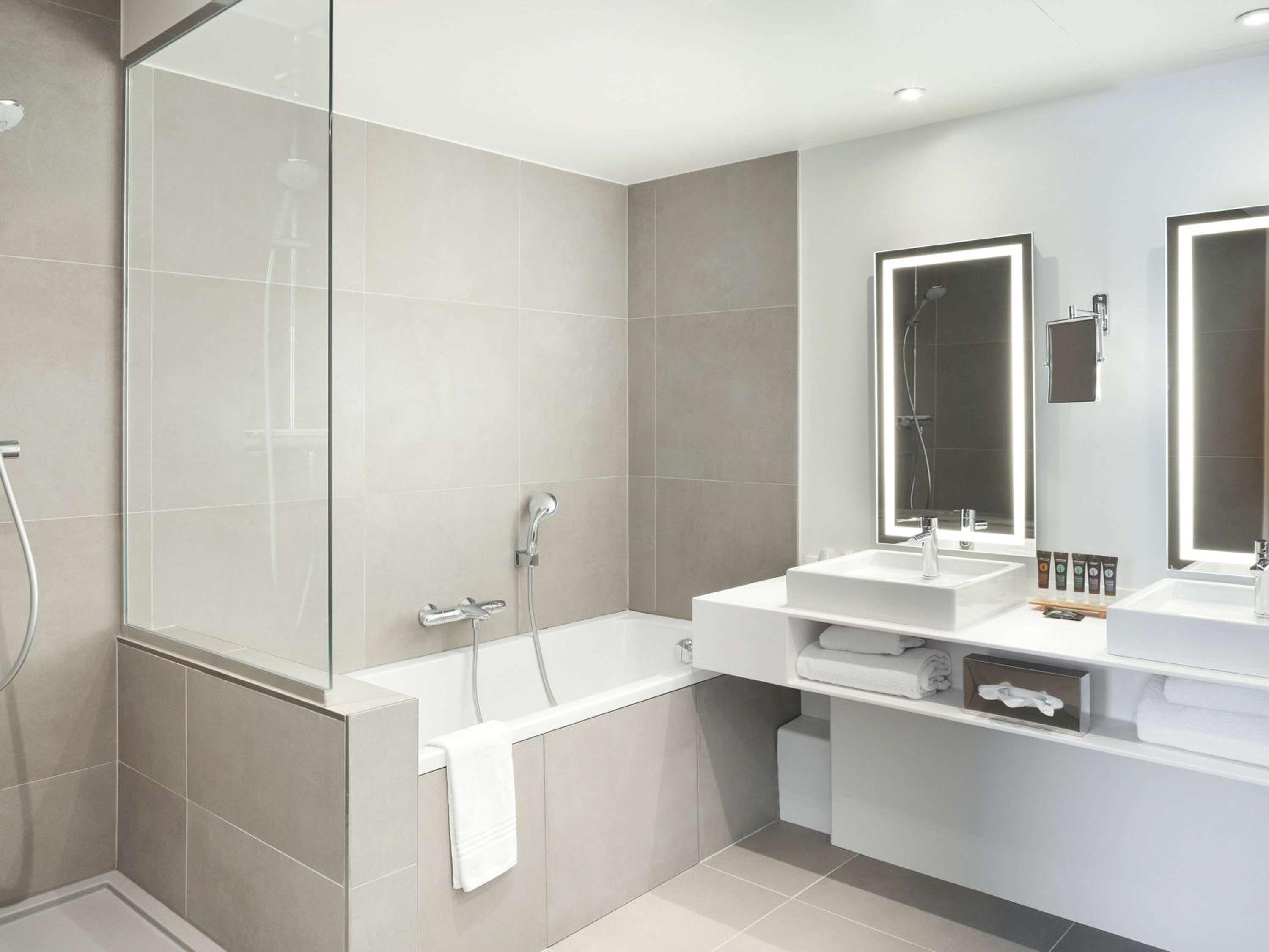Suite with One Double Bed and Sofa Bed