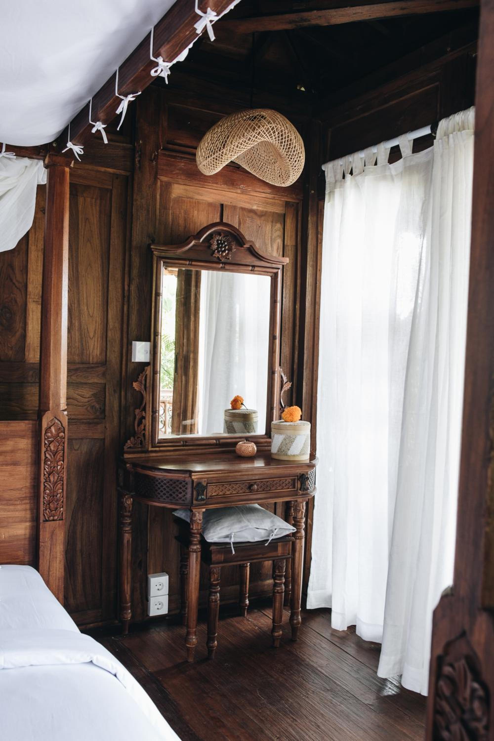 Romantic House - Photo 13