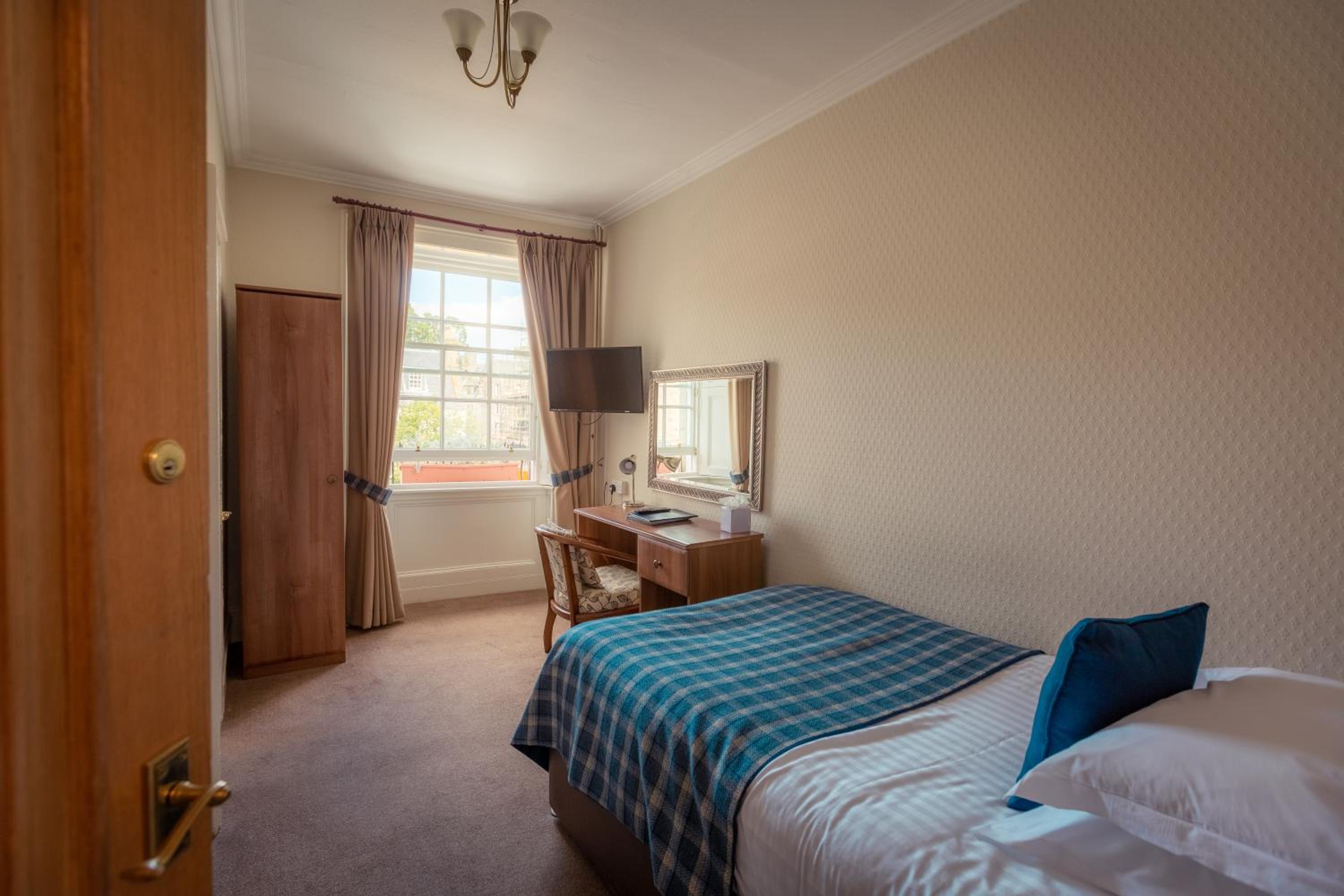 Standard Single Room photo 2