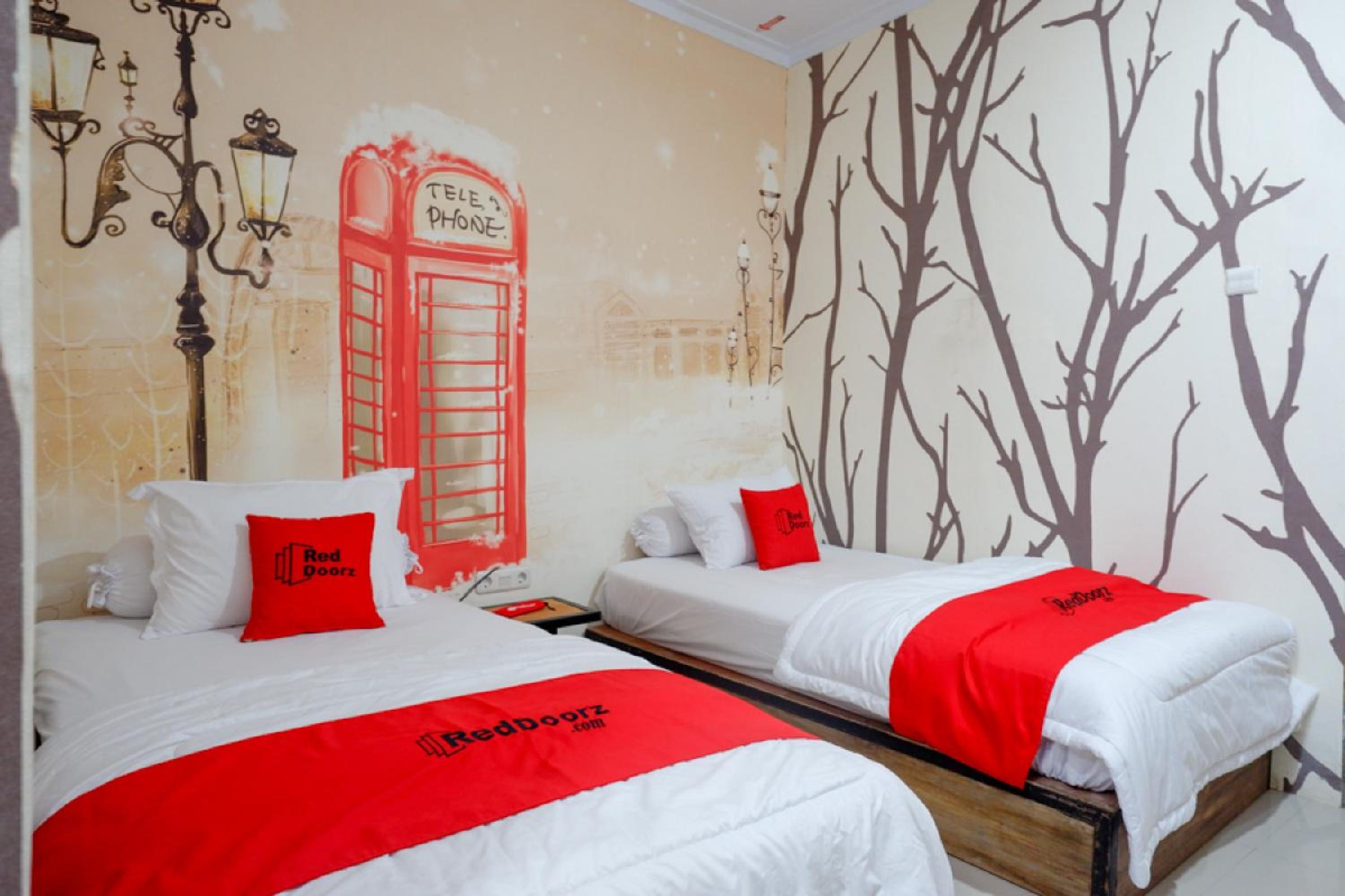 Twin Room - Photo 8
