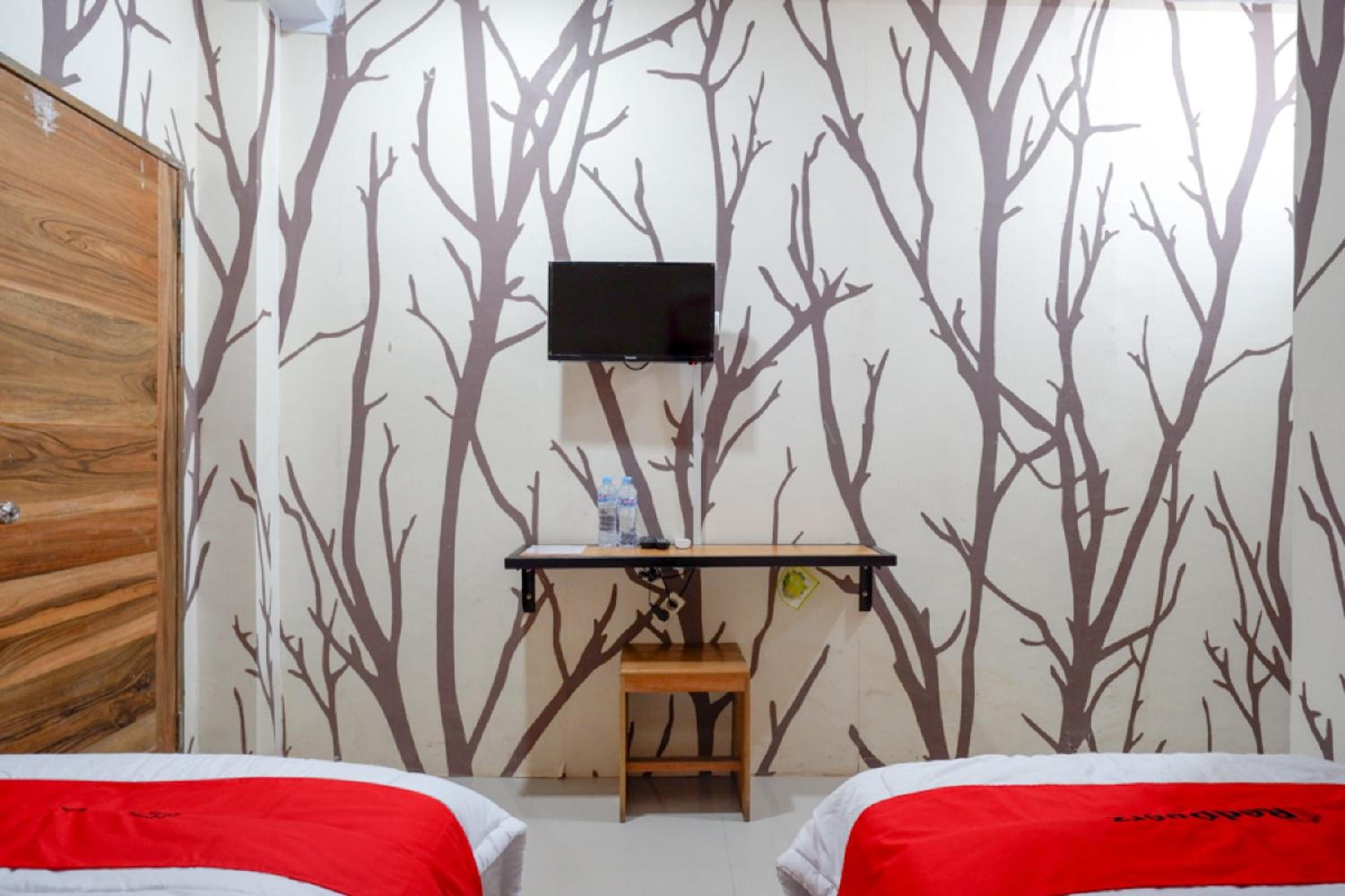 Twin Room - Photo 7