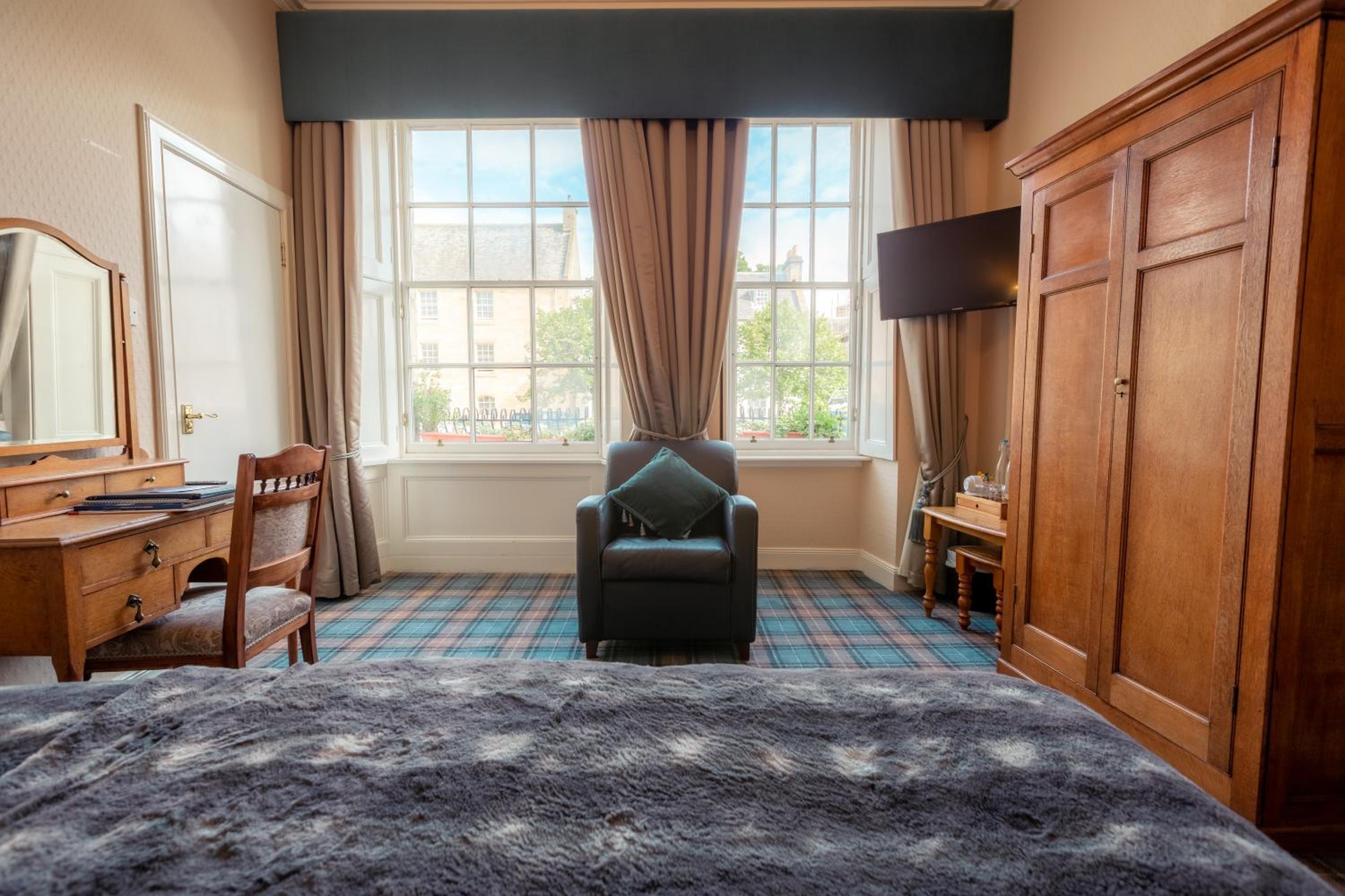 Standard Double Room - Photo 2