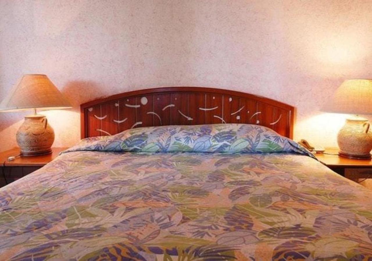Chalet (2 Adults)