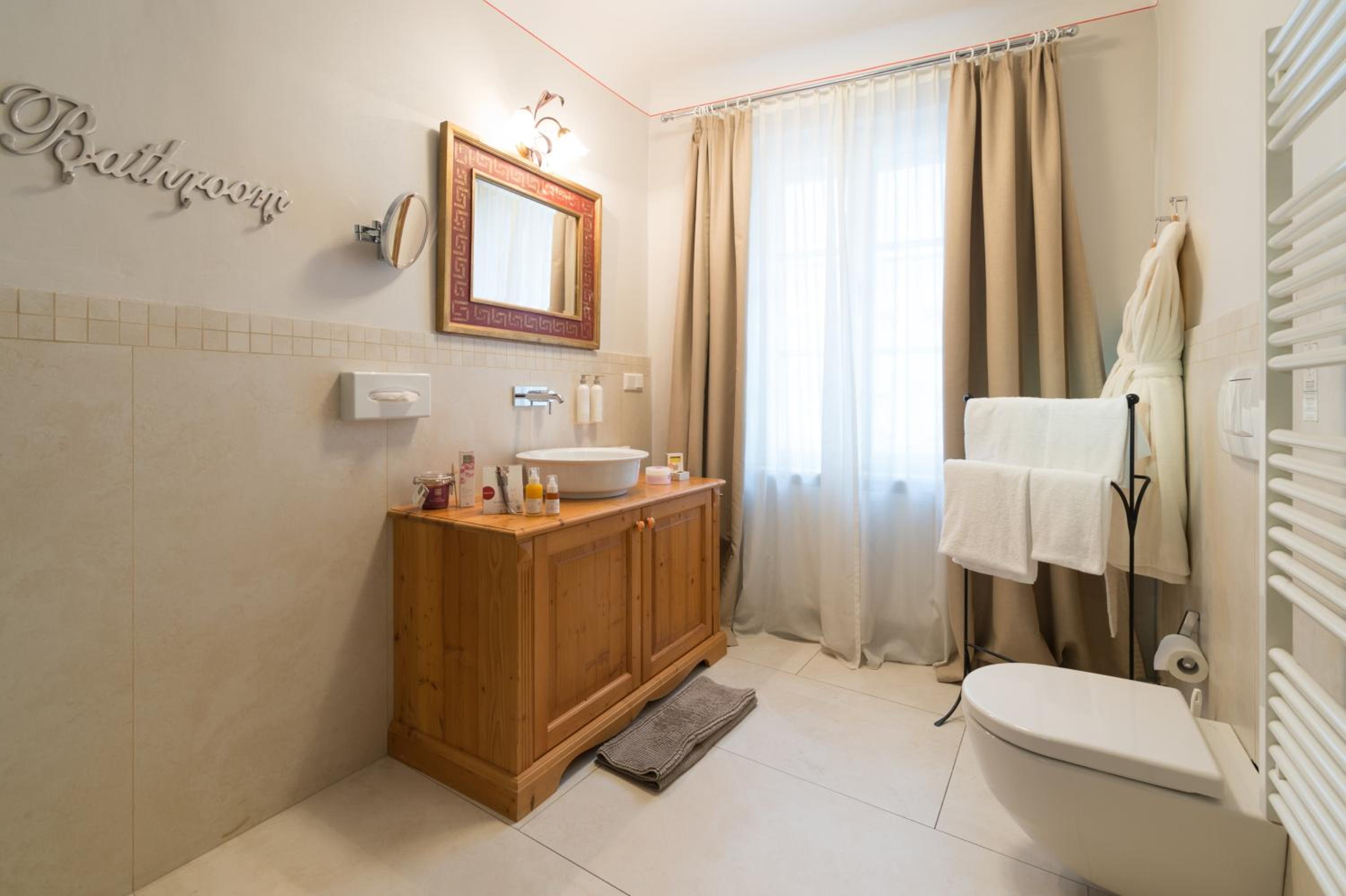Single Room - Photo 3