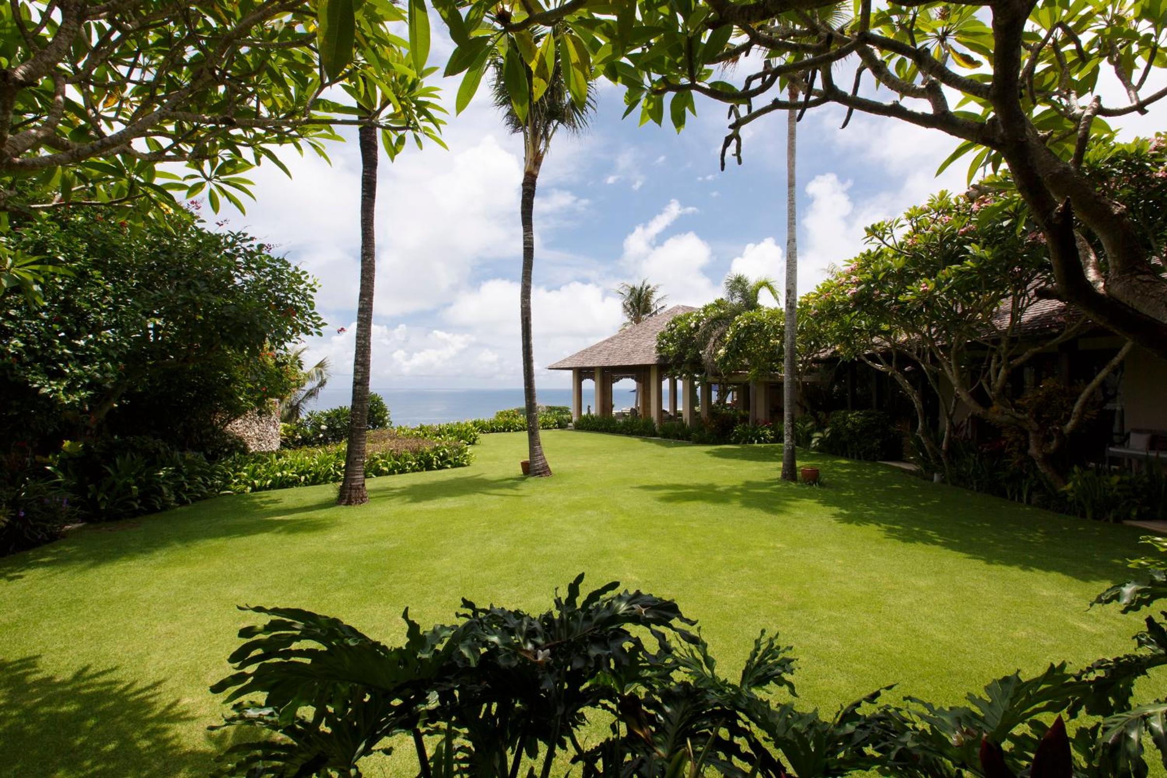 Villa Ambar - 5 Bedroom Luxury Ocean View Villa - Photo 15
