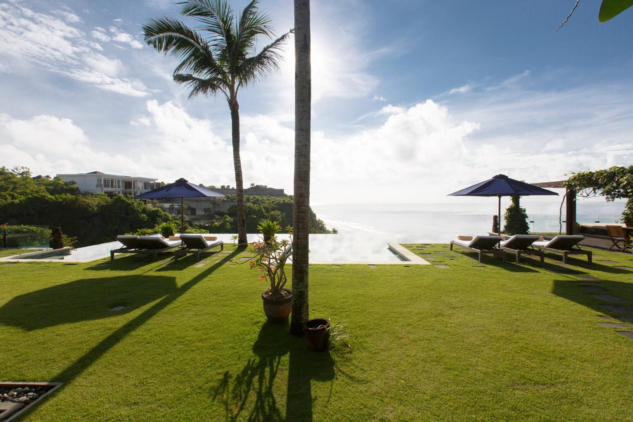 Villa Ambar - 5 Bedroom Luxury Ocean View Villa - Photo 16
