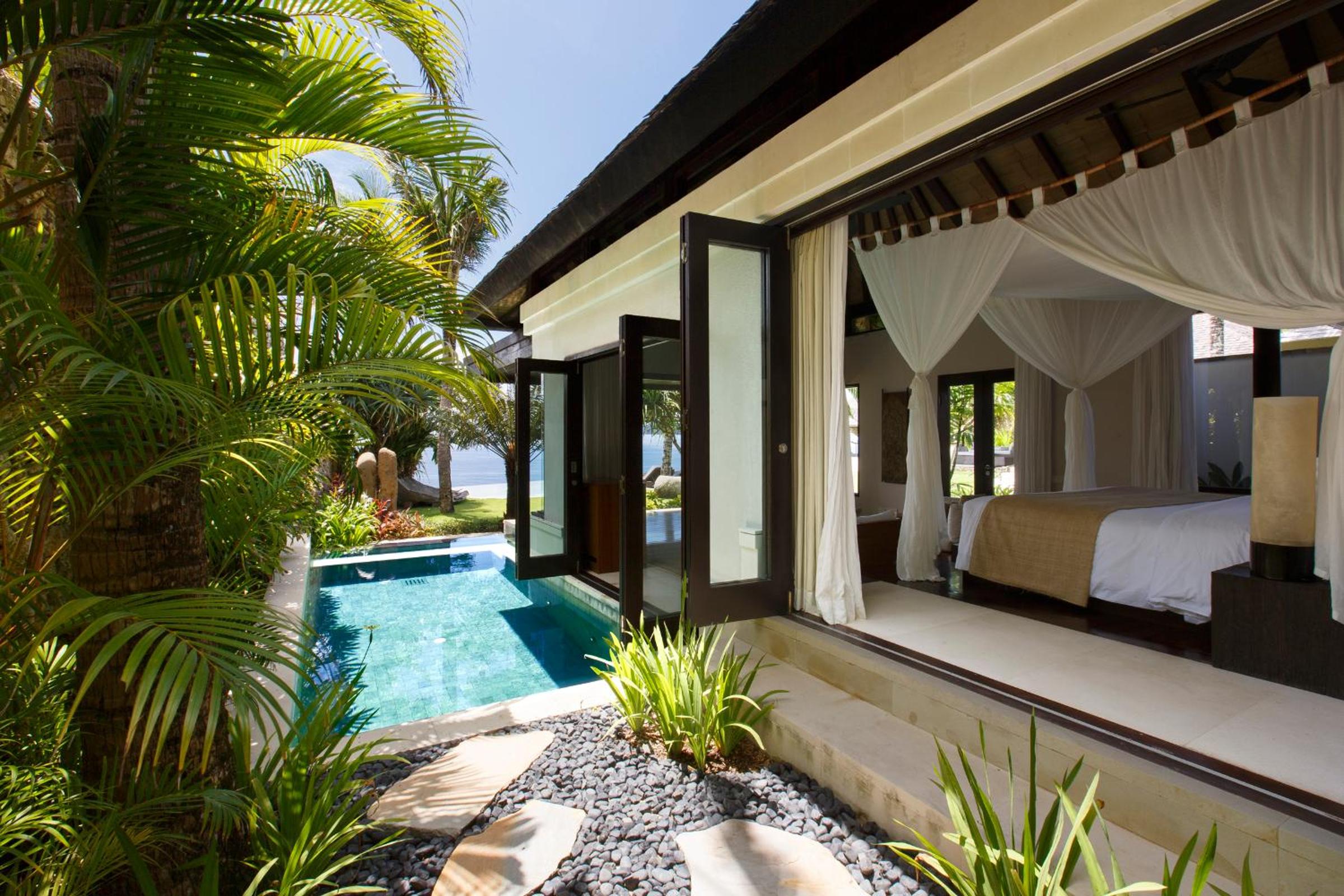 Villa Pawana - 5 Bedroom Luxury Ocean View Villa - Photo 10