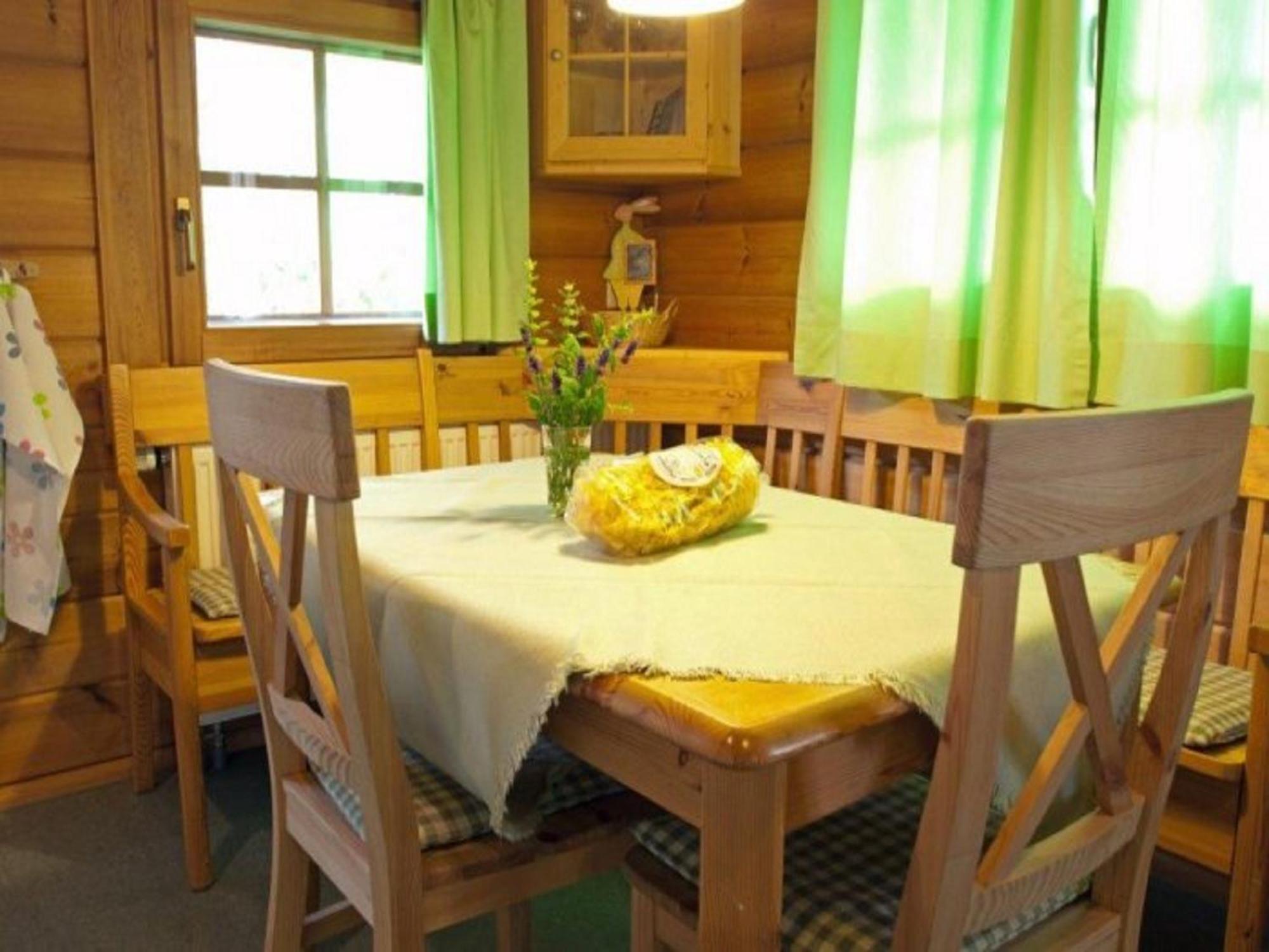One-Bedroom House photo 2