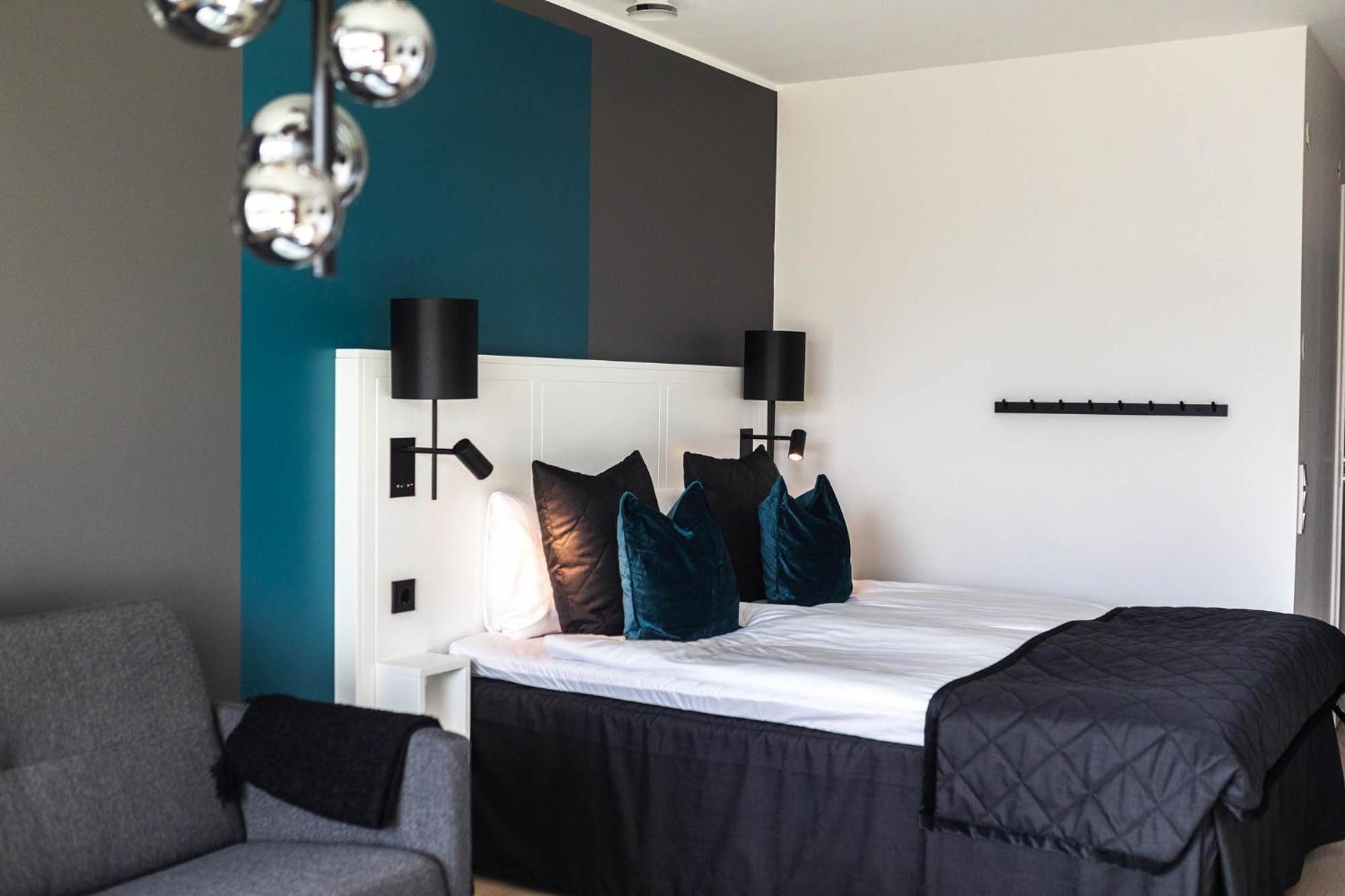 Studio Double with Sofa Bed photo 2