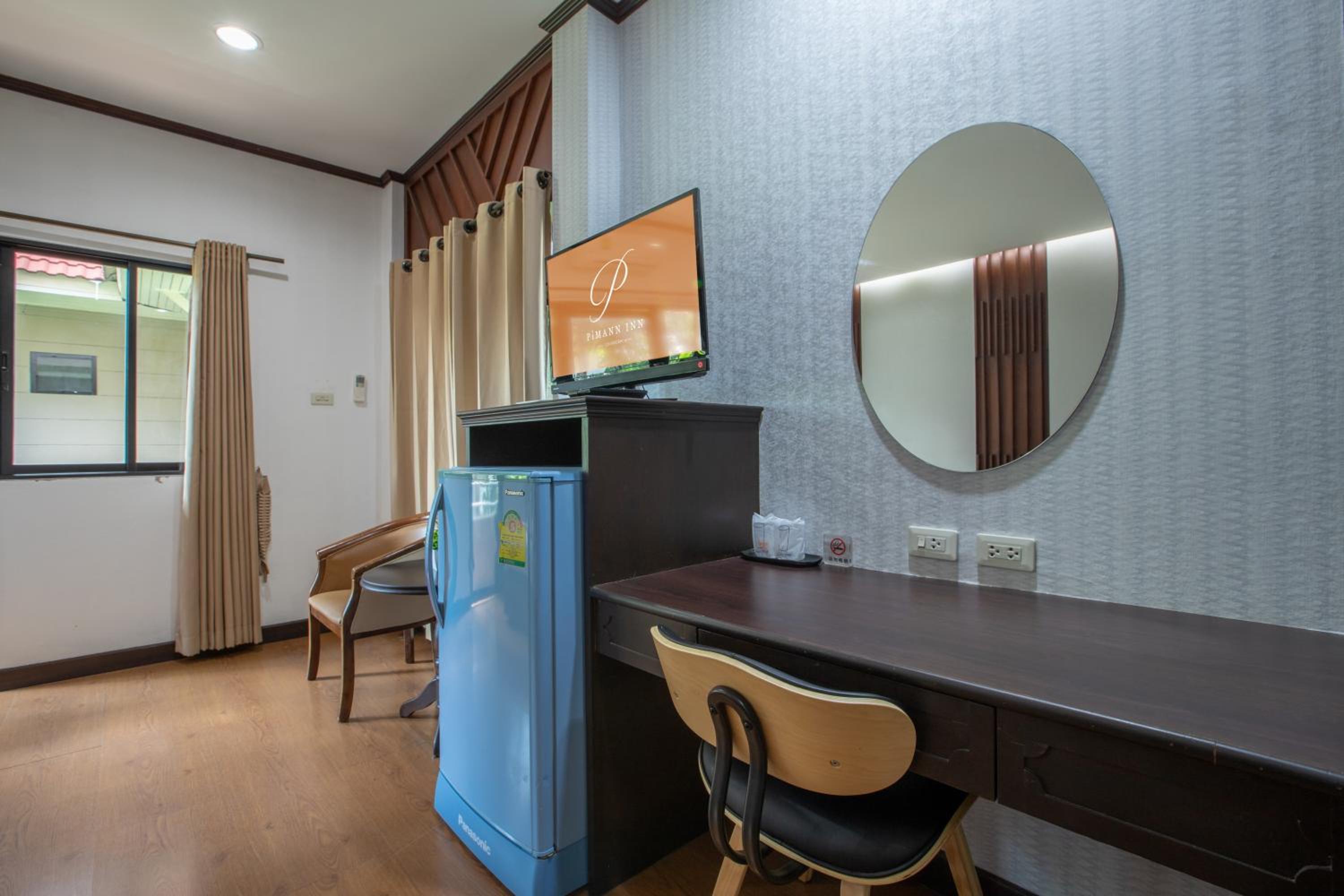 Deluxe Double or Twin Room photo 3
